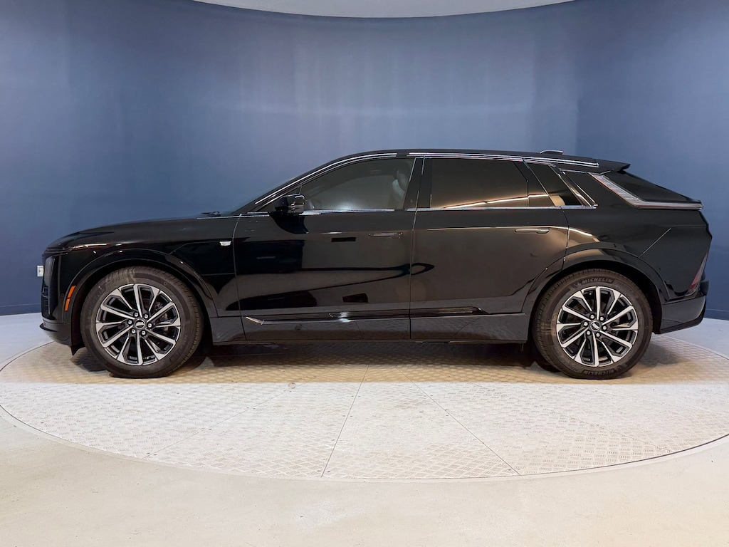 New 2026 CADILLAC LYRIQ Premium Sport SUV