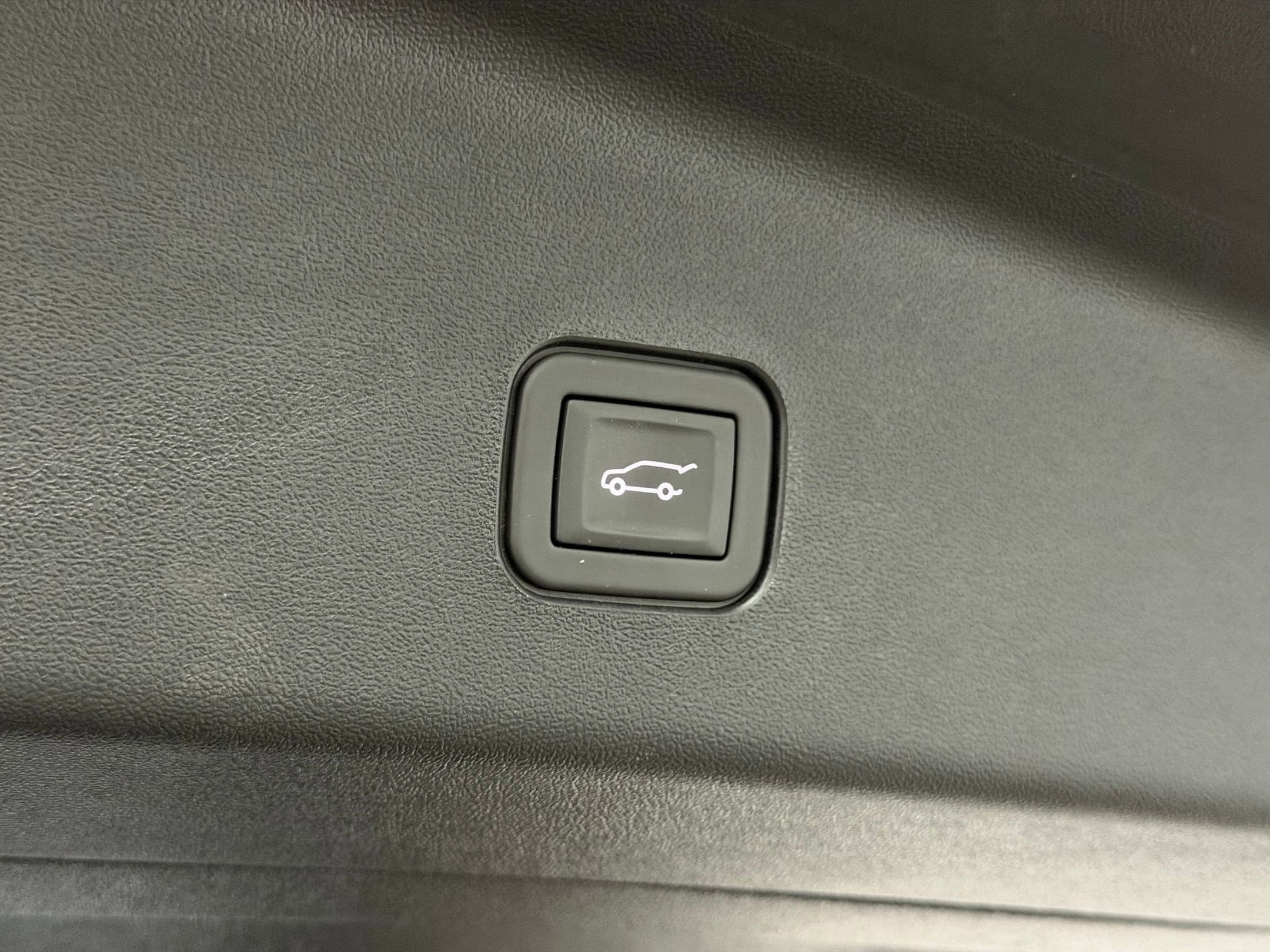 2026 Cadillac VISTIQ Sport - Photo 46