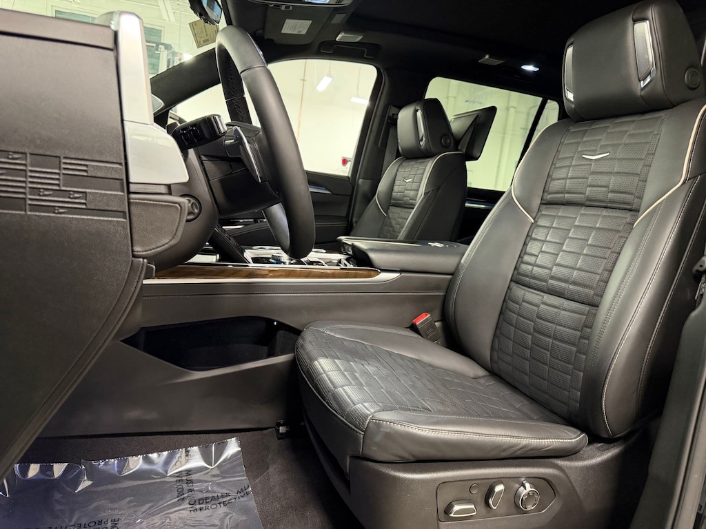 Certified 2025 CADILLAC Escalade Sport Platinum SUV