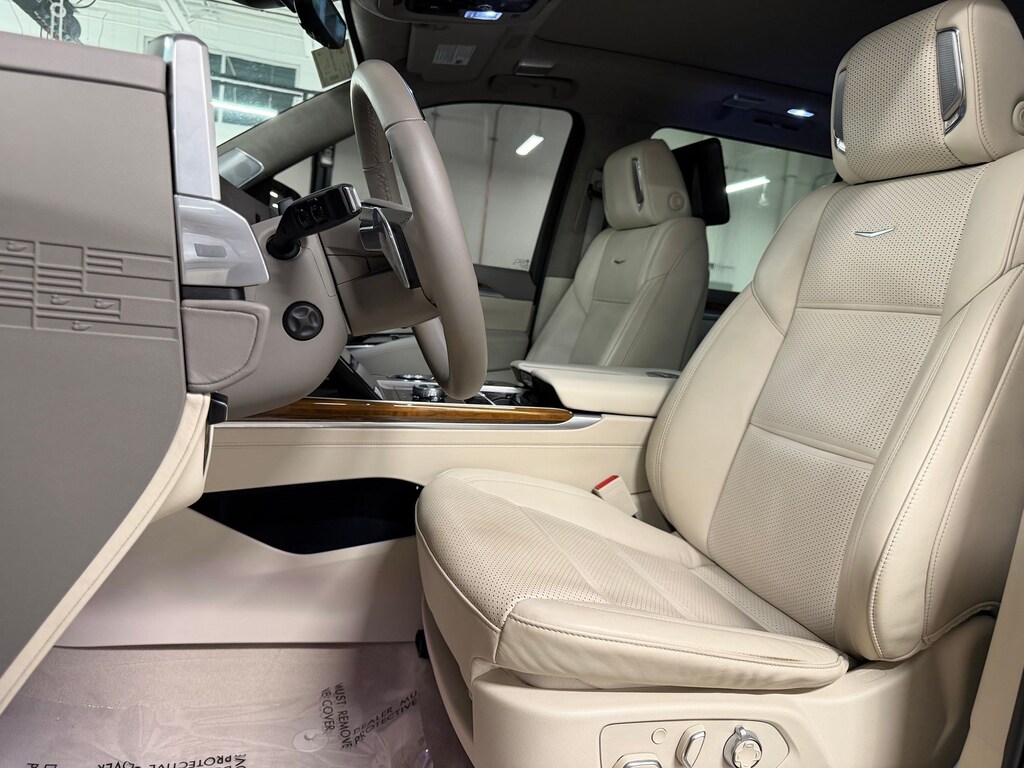 Certified 2025 CADILLAC Escalade ESV Sport Platinum SUV