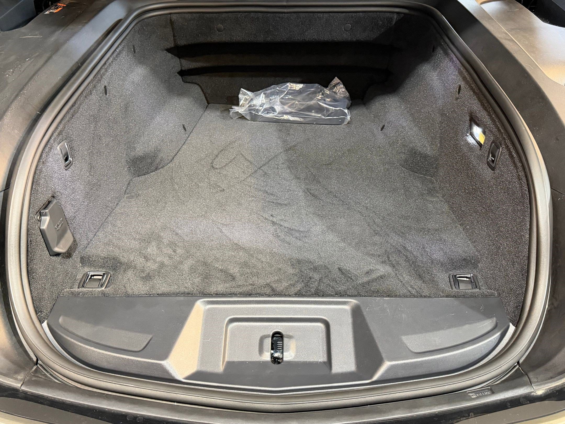 2025 Cadillac Escalade IQ Sport 1 - Photo 60