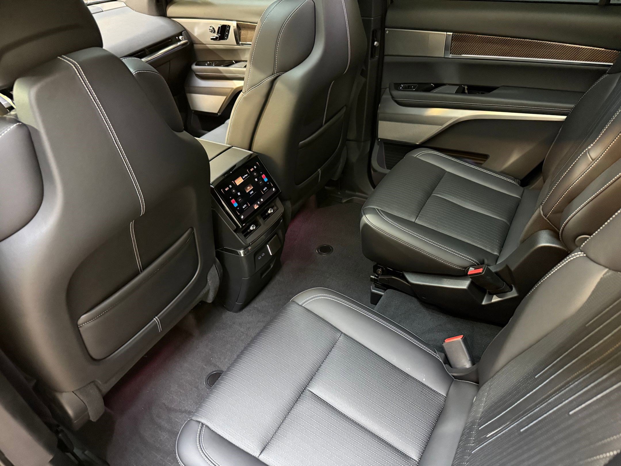 2026 Cadillac VISTIQ Luxury - Photo 42