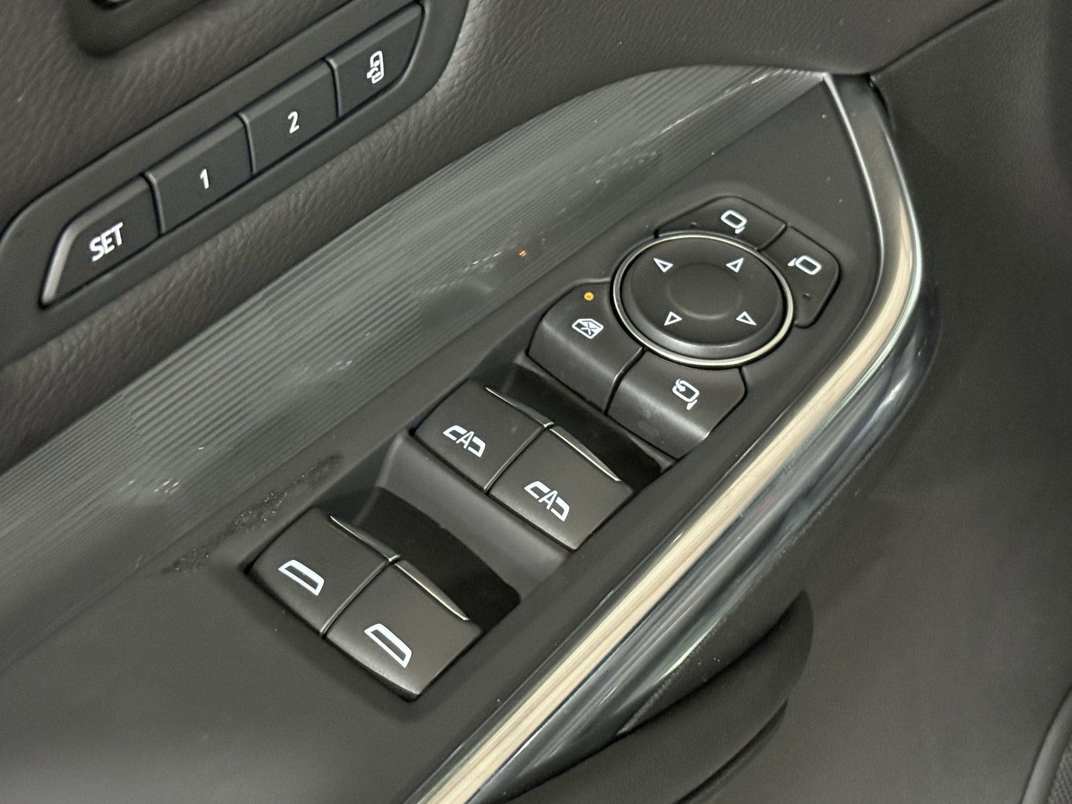 2025 Cadillac XT4 Premium Luxury - Photo 21