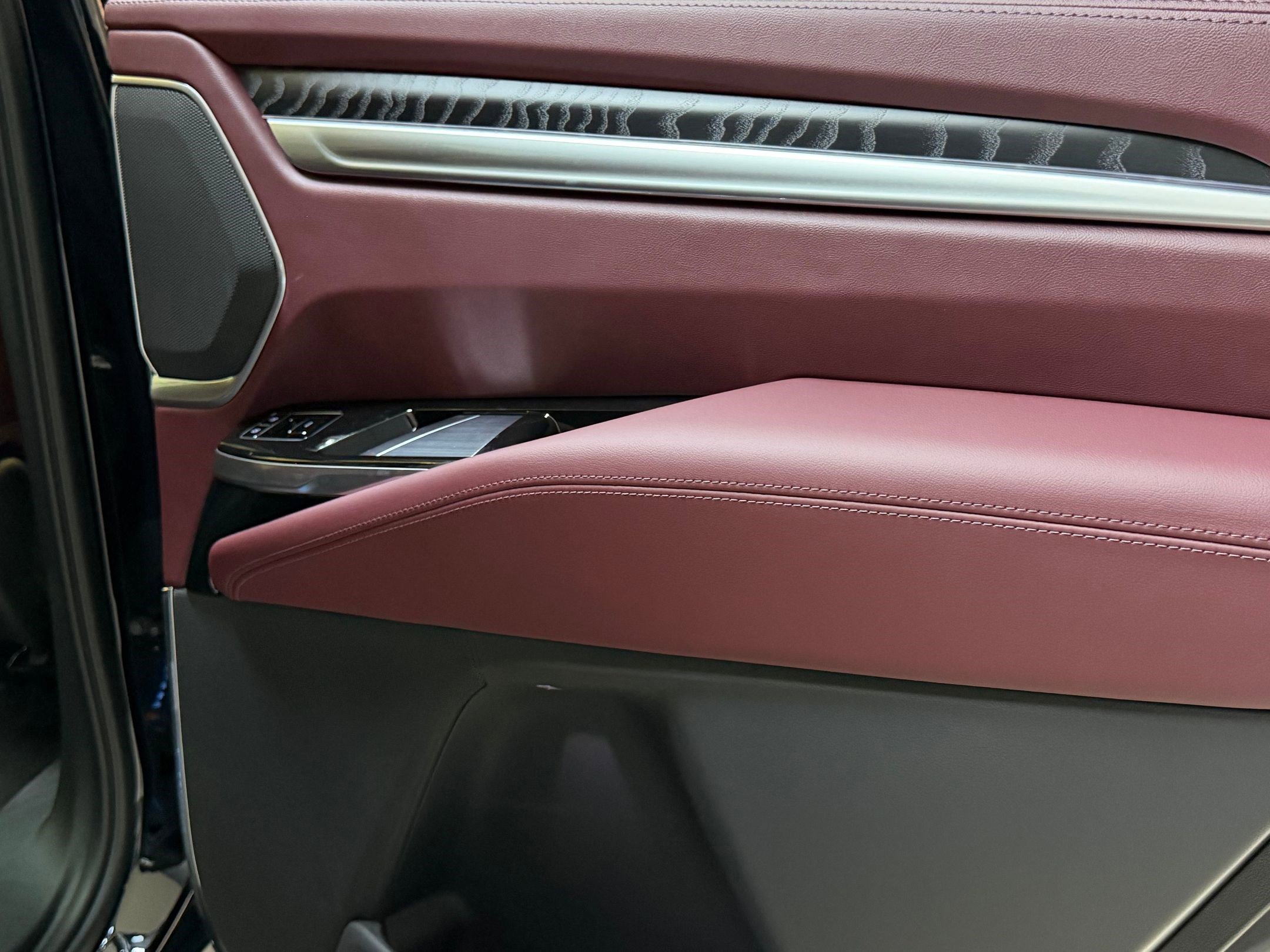 2026 Cadillac Escalade Luxury - Photo 56