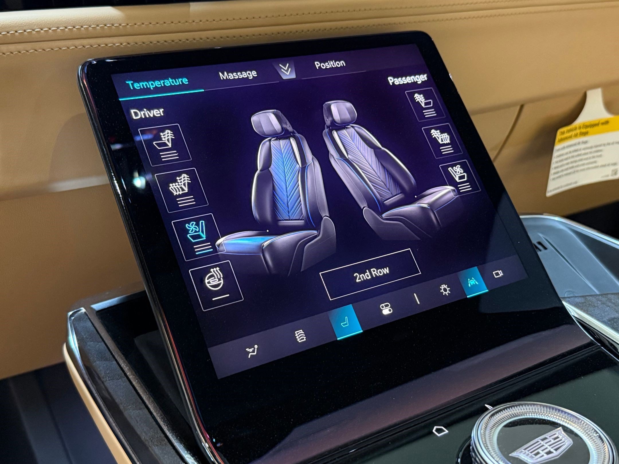 2025 Cadillac Escalade IQ Sport 2 - Photo 37