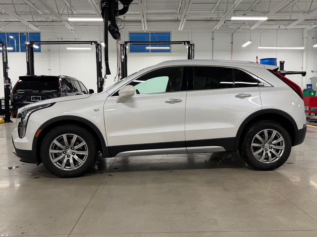 Used 2020 CADILLAC XT4 FWD Premium Luxury SUV