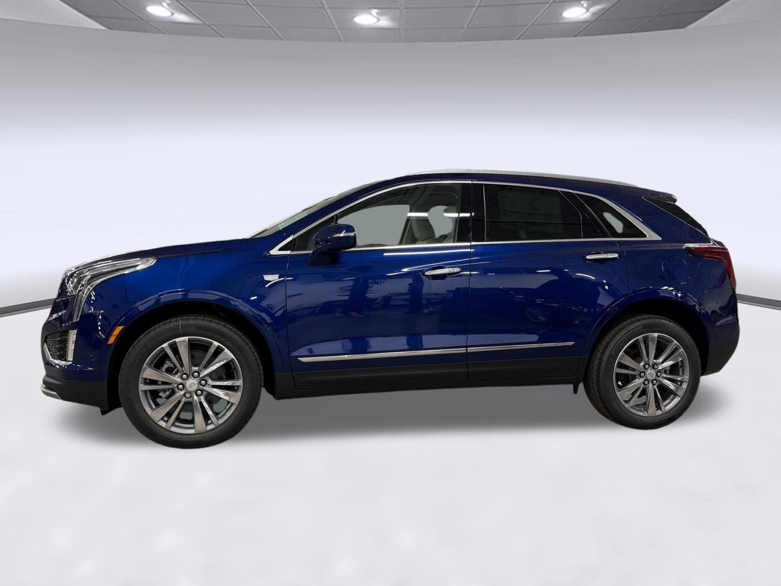 2026 CADILLAC XT5 Premium Luxury SUV