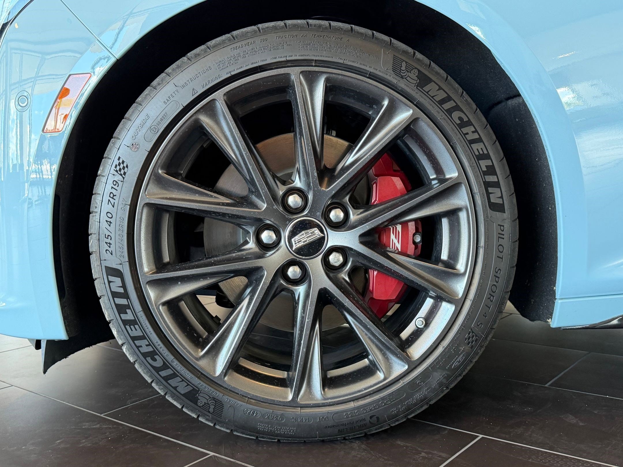 2026 Cadillac CT5 V-Series - Photo 12