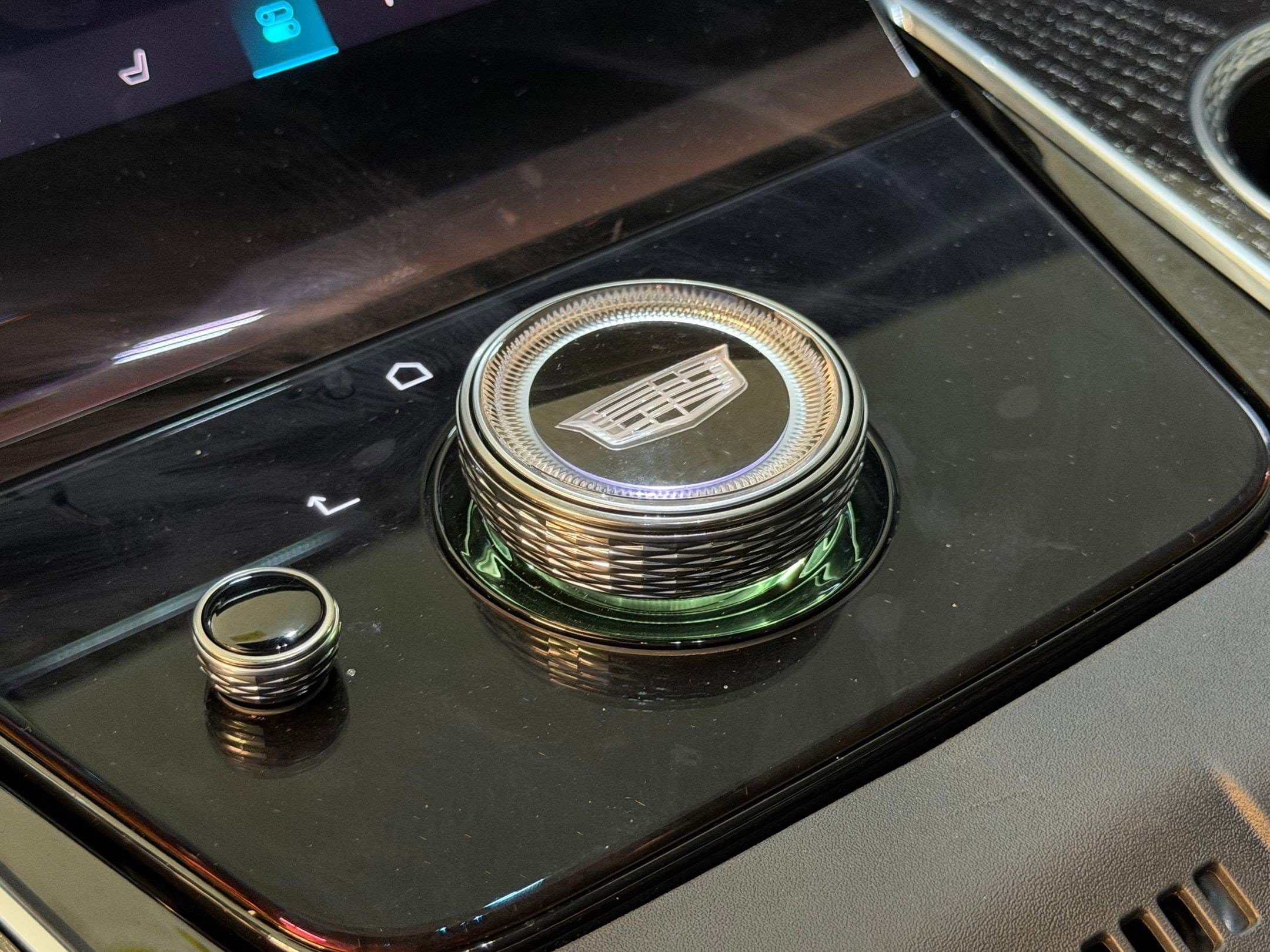 2025 Cadillac Escalade IQ Sport 1 - Photo 39