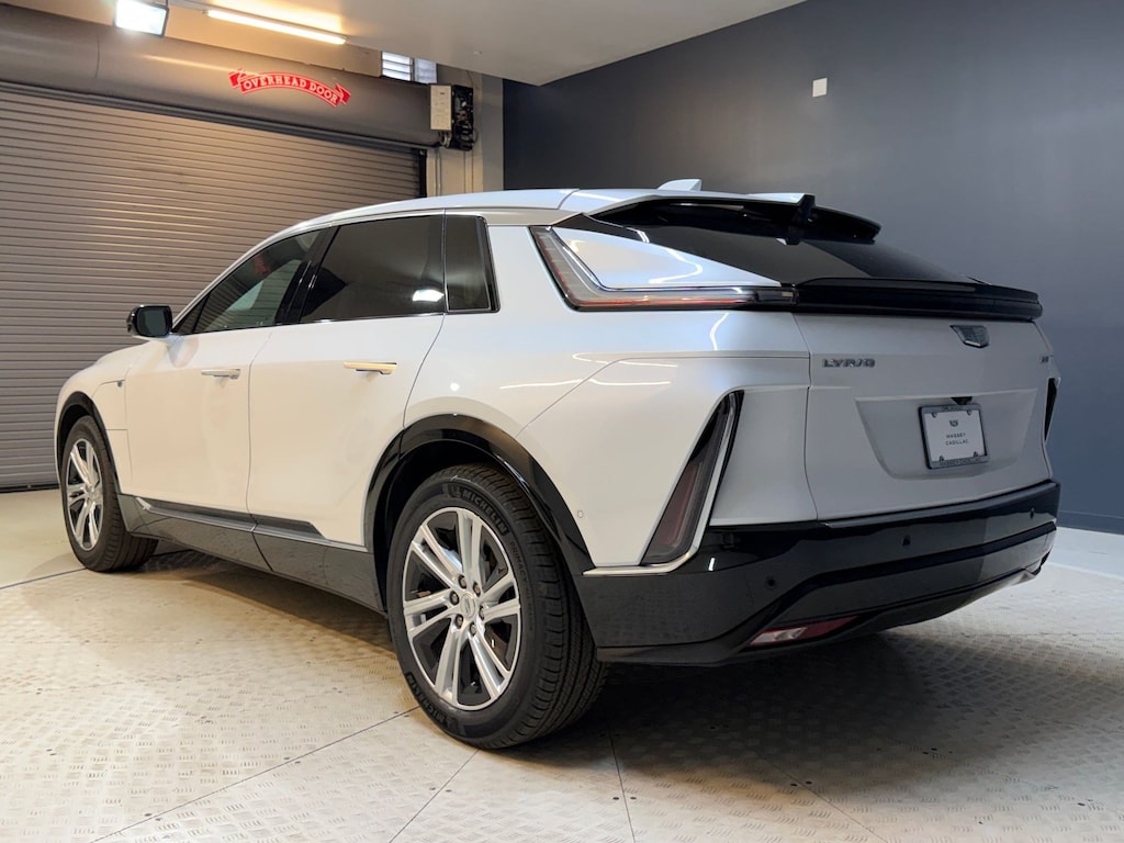 Certified 2024 CADILLAC LYRIQ Tech SUV