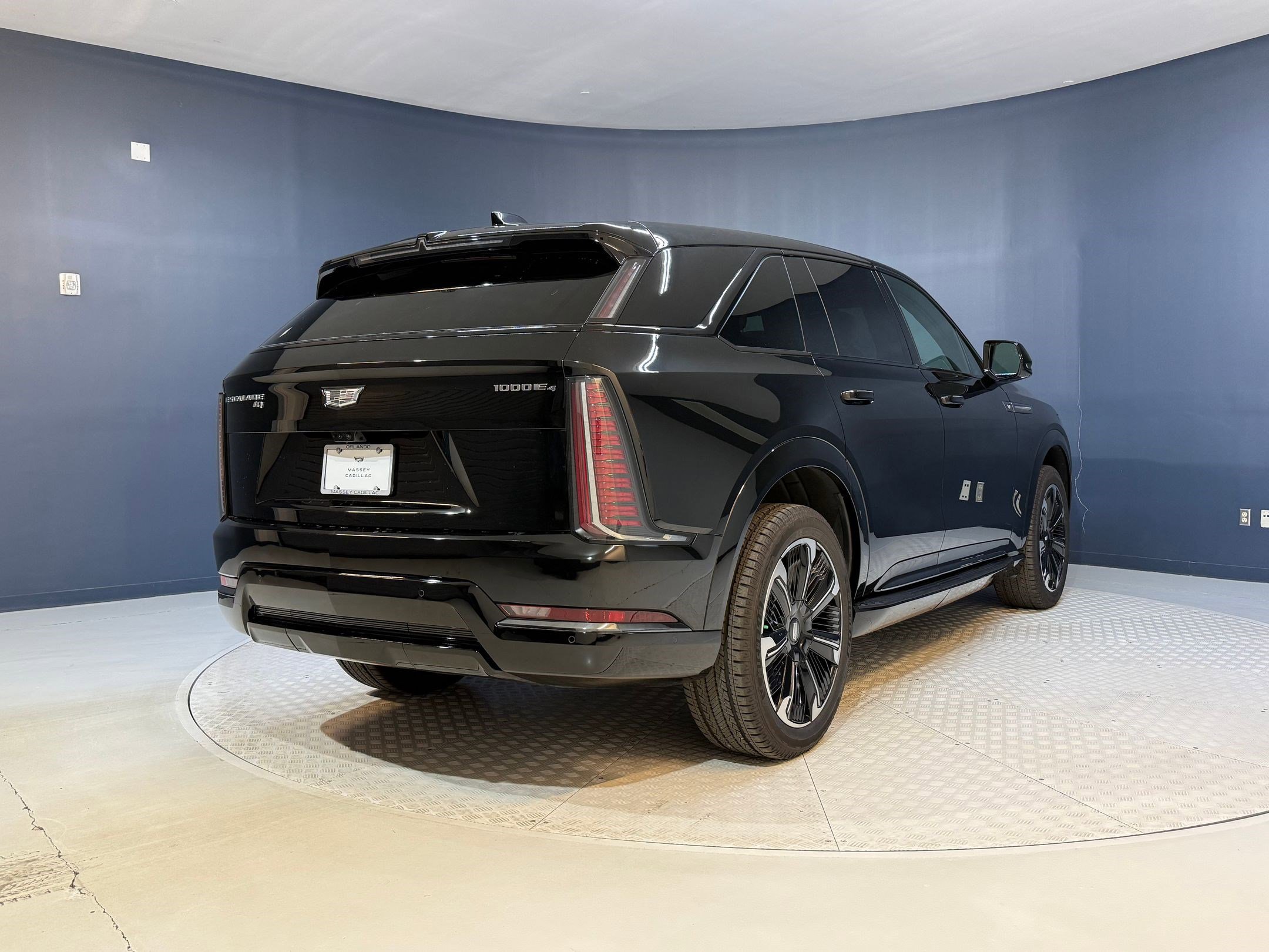 2025 Cadillac Escalade IQ Sport 2 - Photo 9