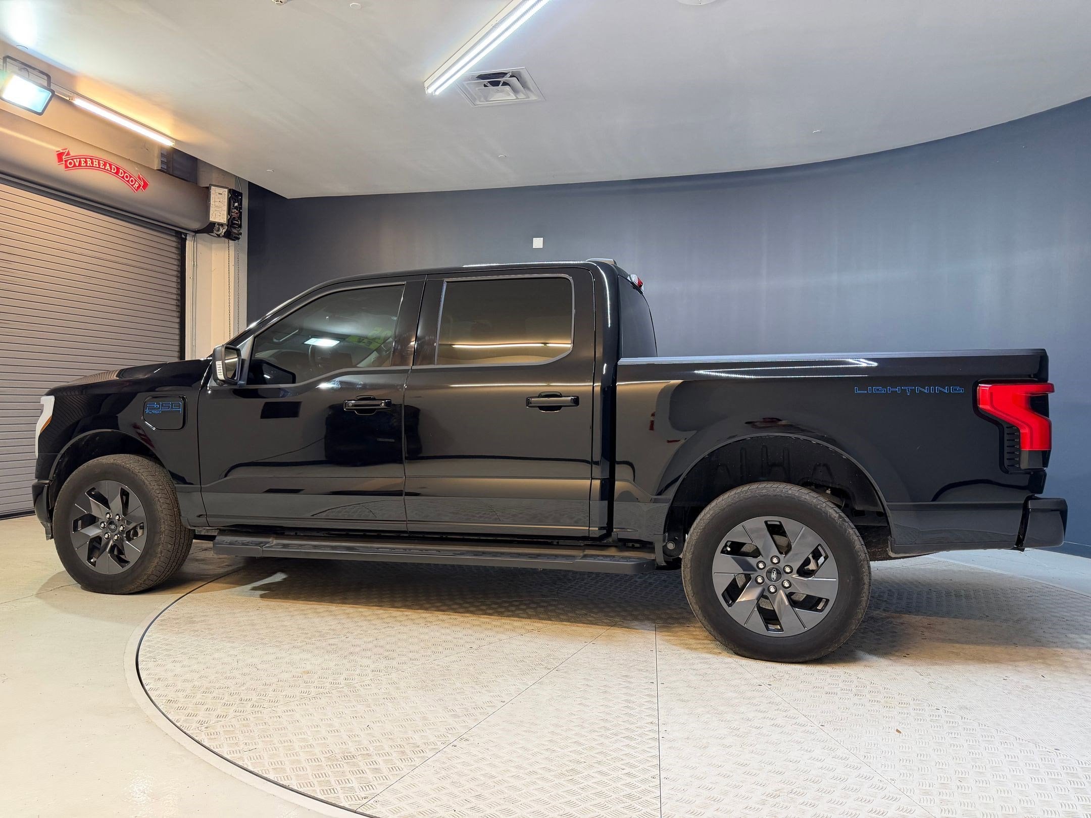 Used 2025 Ford F-150 Lightning Flash with VIN 1FTVW3LU9SWG11813 for sale in Orlando, FL