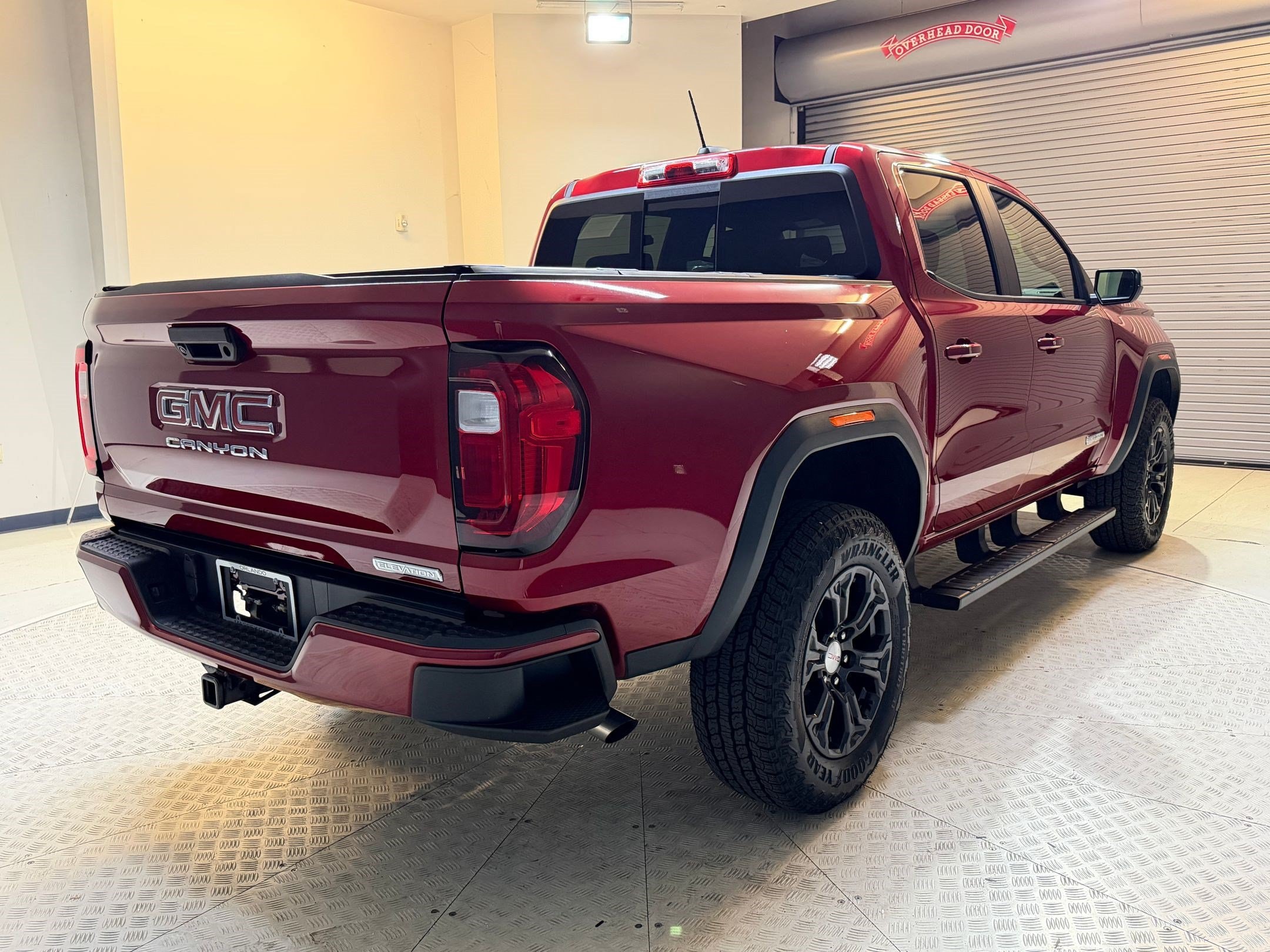 Canyon Elevation Truck