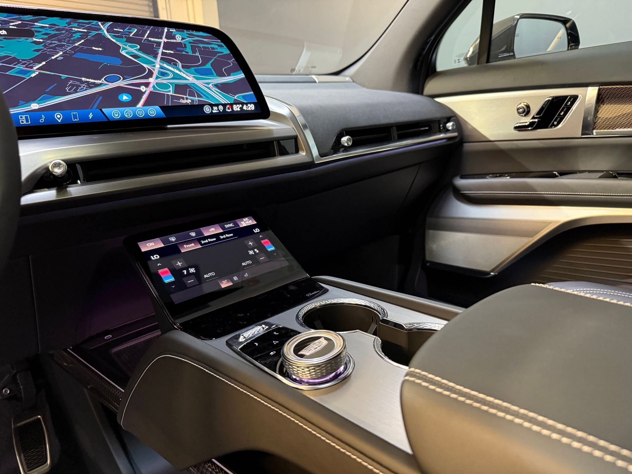 2026 Cadillac VISTIQ Luxury - Photo 30