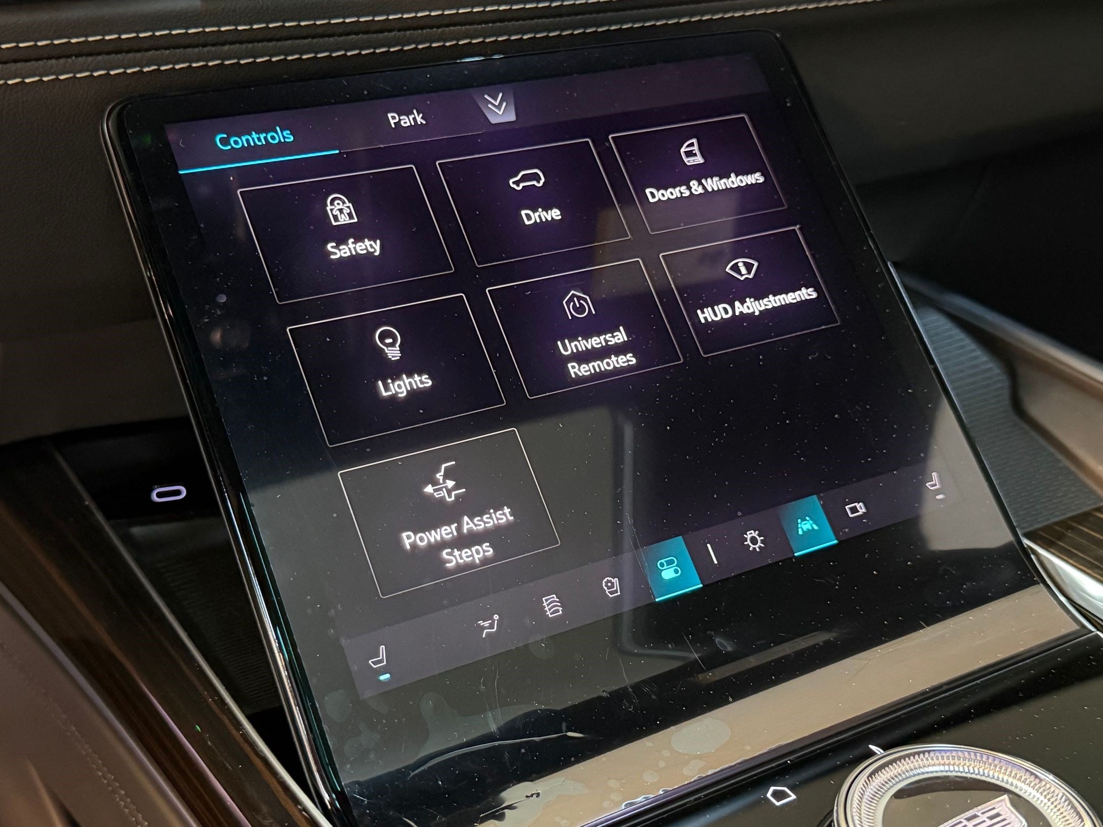 2026 Cadillac Escalade Luxury - Photo 39
