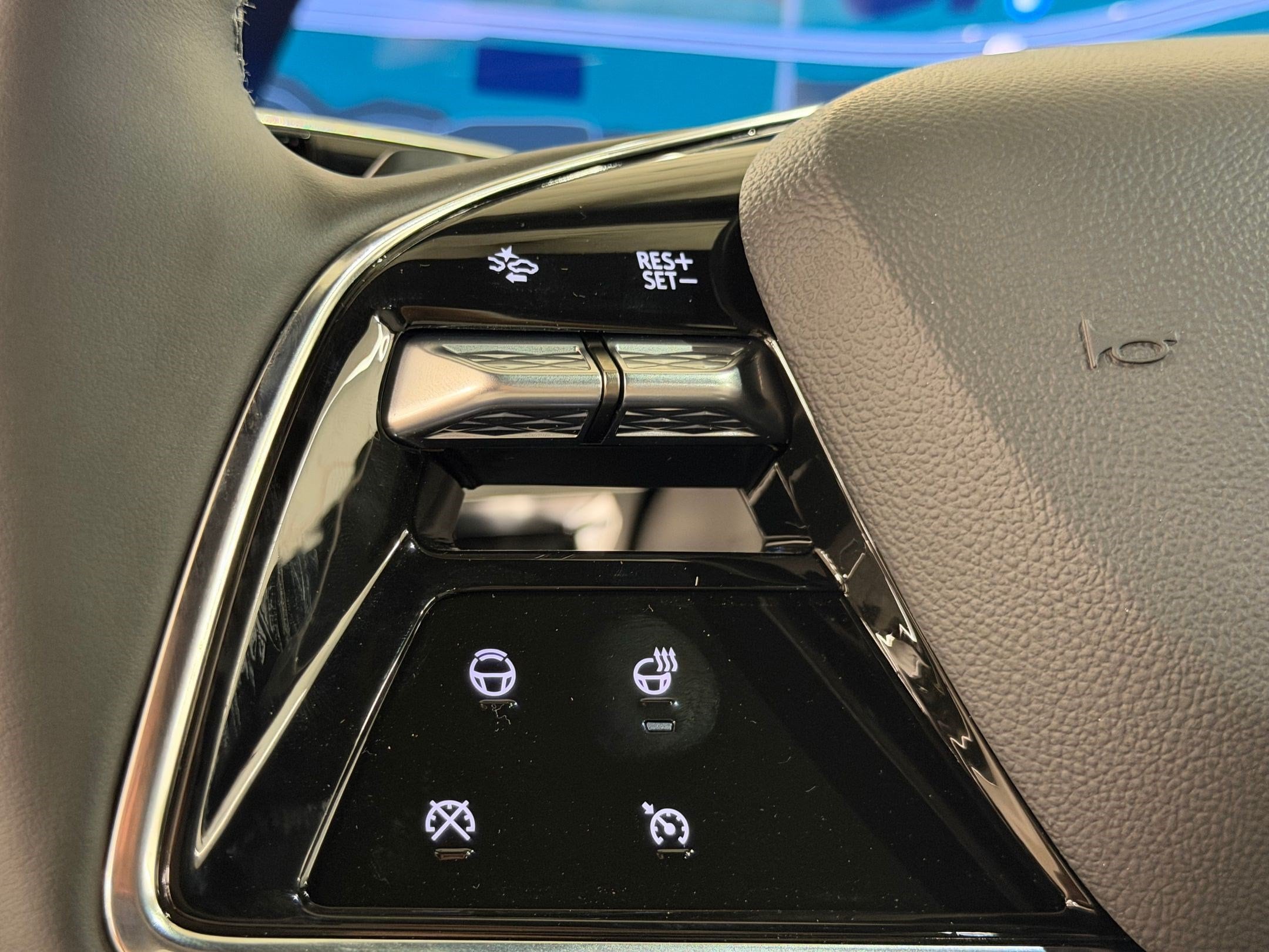 2027 Cadillac LYRIQ Sport - Photo 15