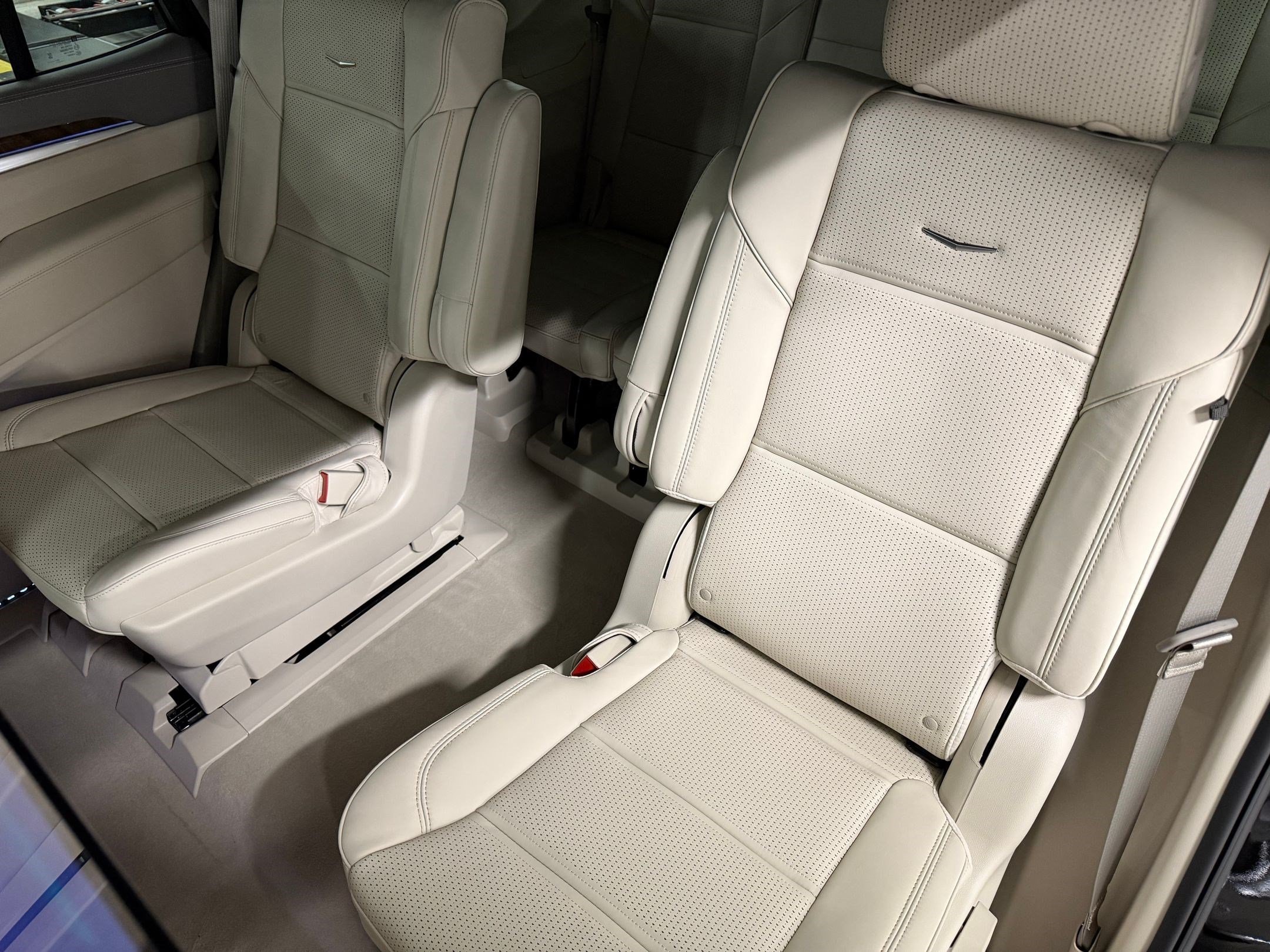 2026 Cadillac Escalade Platinum Sport - Photo 41