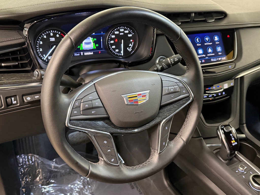 Certified 2022 CADILLAC XT5 Premium Luxury SUV