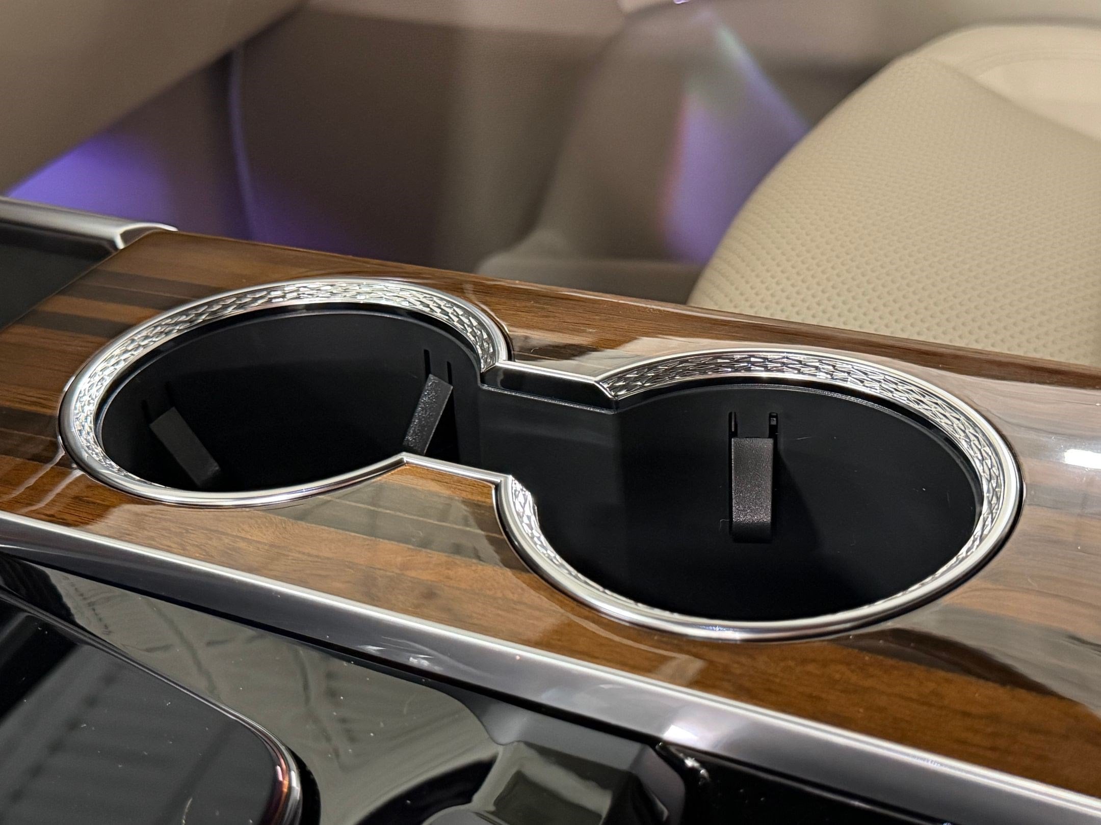 2026 Cadillac Escalade Platinum Sport - Photo 19