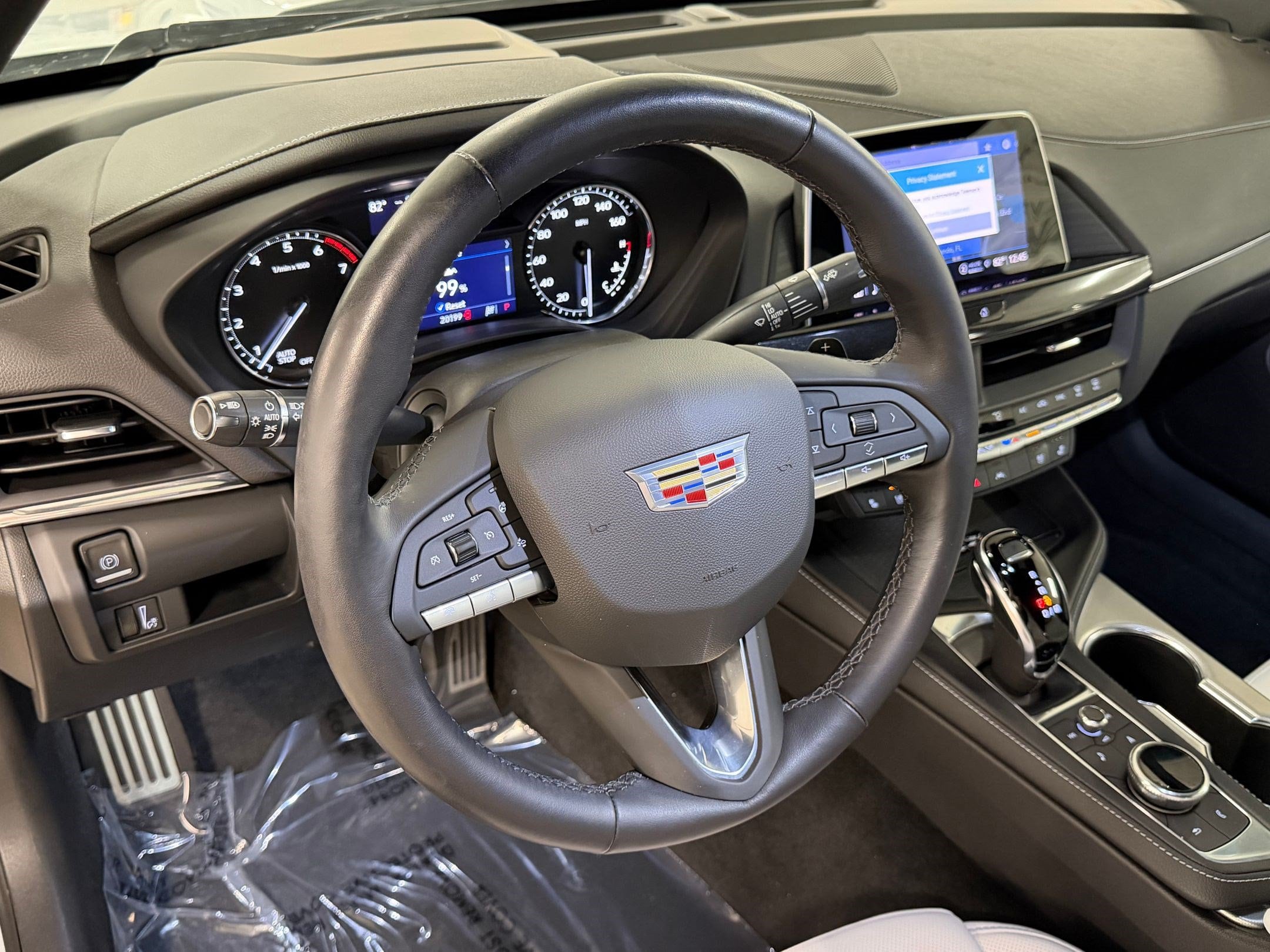 2022 CADILLAC CT4 Premium Luxury Car