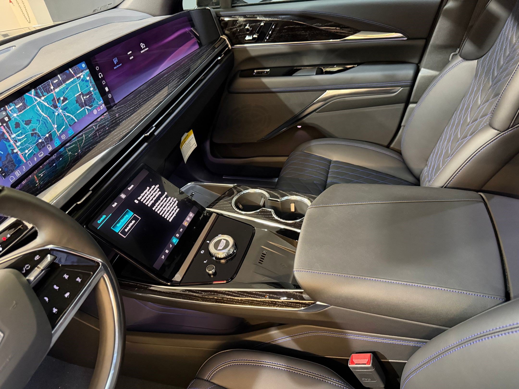 2026 Cadillac Escalade IQ Sport - Photo 41