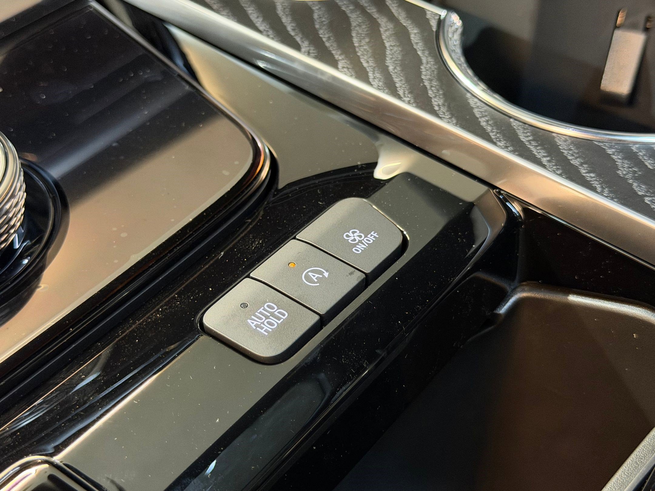 2026 Cadillac Escalade Luxury - Photo 40