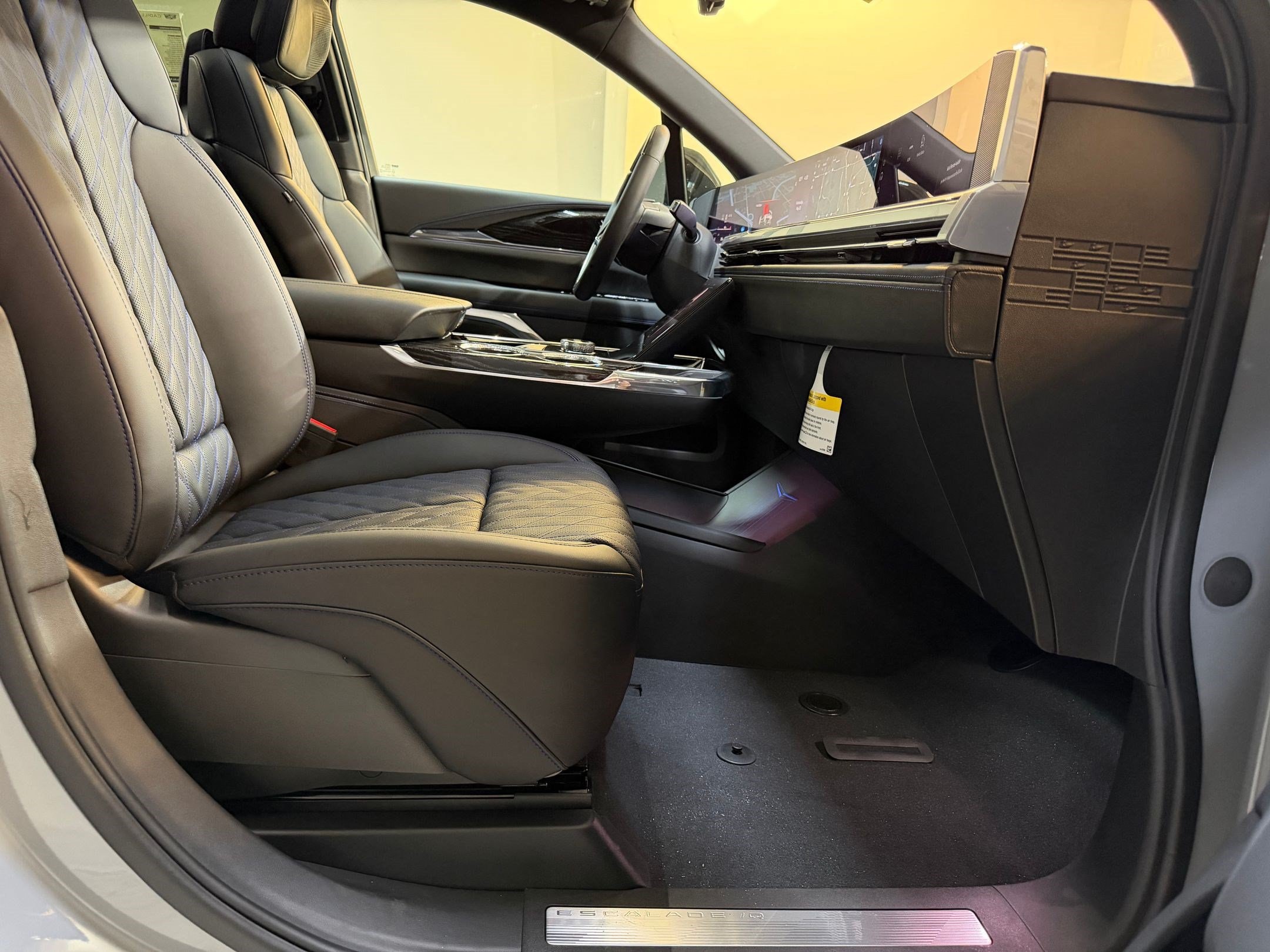 2026 Cadillac Escalade IQ Luxury - Photo 57