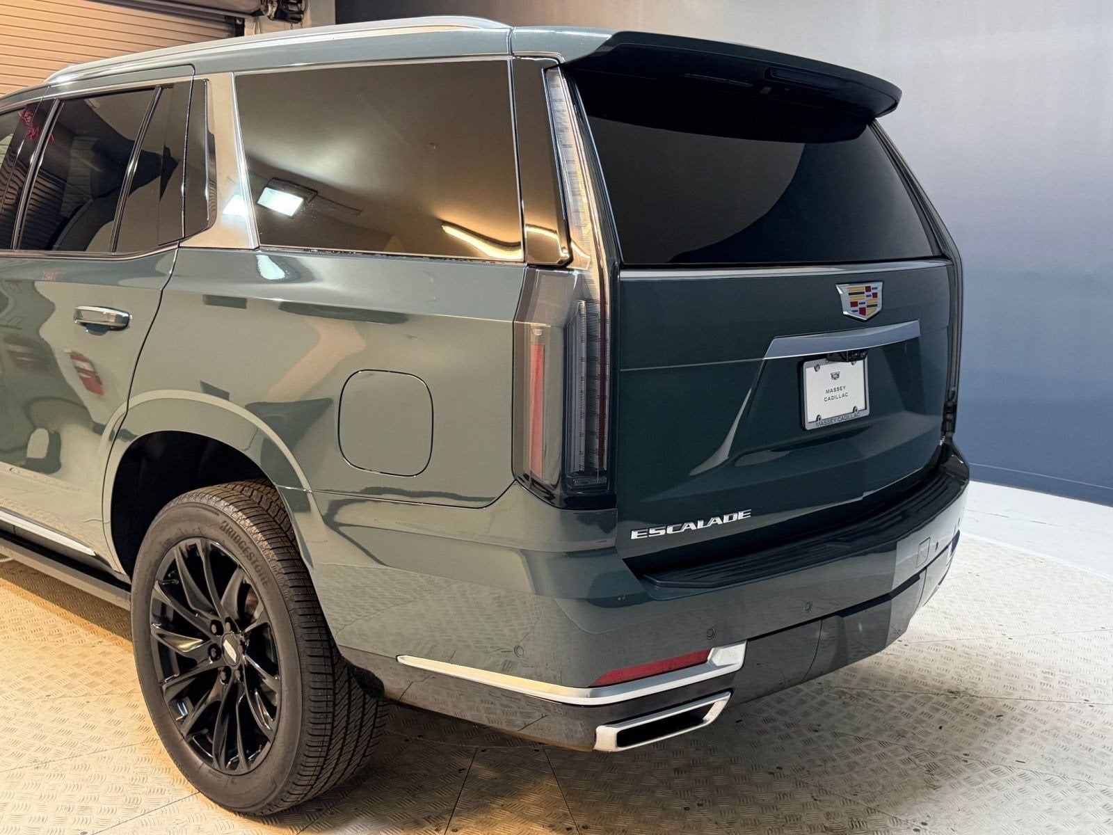 2026 Cadillac Escalade Luxury - Photo 23