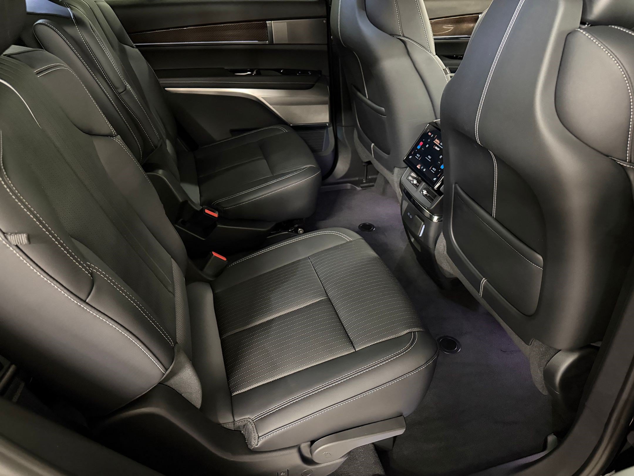2027 Cadillac VISTIQ Sport - Photo 53