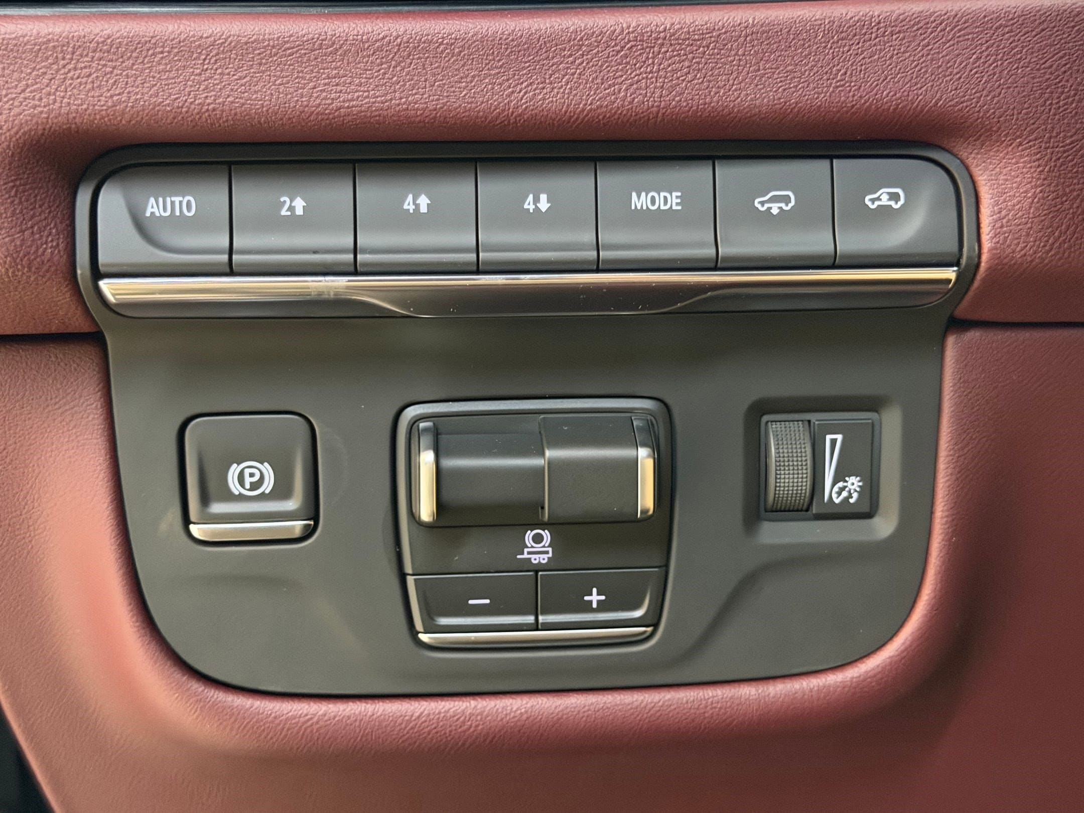 2026 Cadillac Escalade Luxury - Photo 16