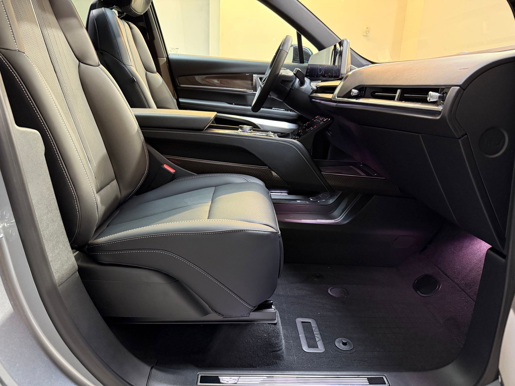 2026 Cadillac VISTIQ Luxury - Photo 55