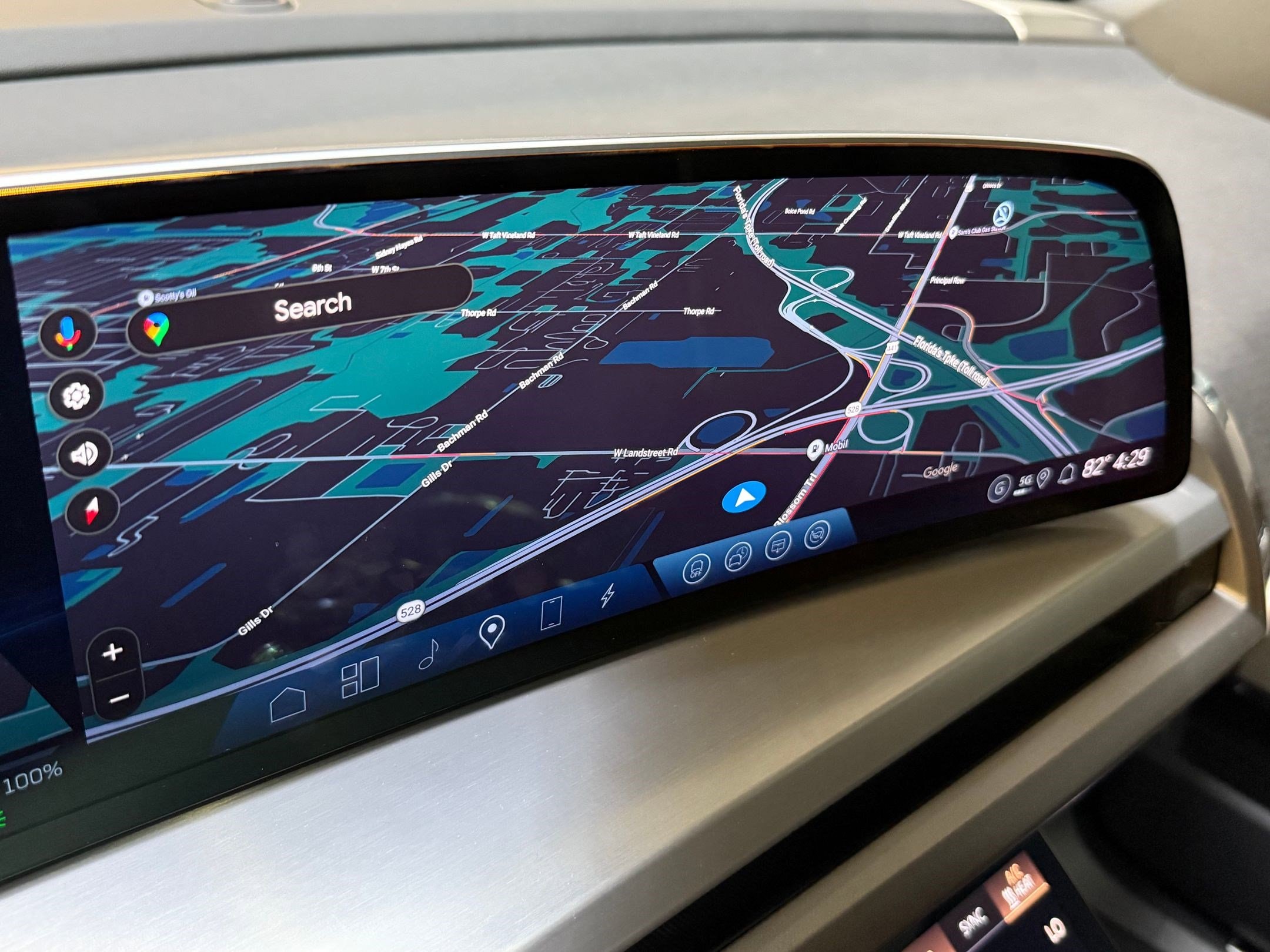 2026 Cadillac VISTIQ Luxury - Photo 31
