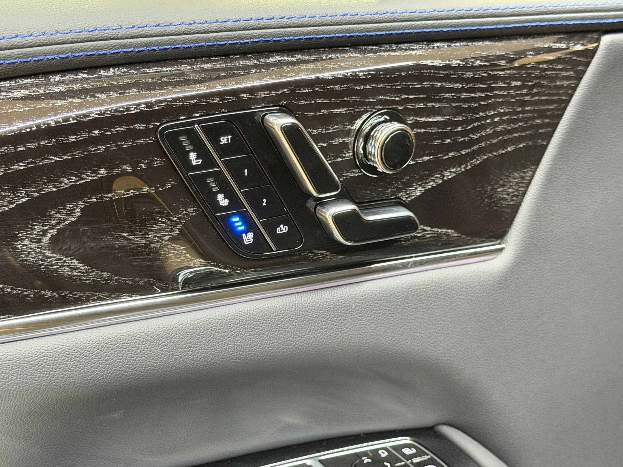 2026 Cadillac Escalade IQ Sport - Photo 24