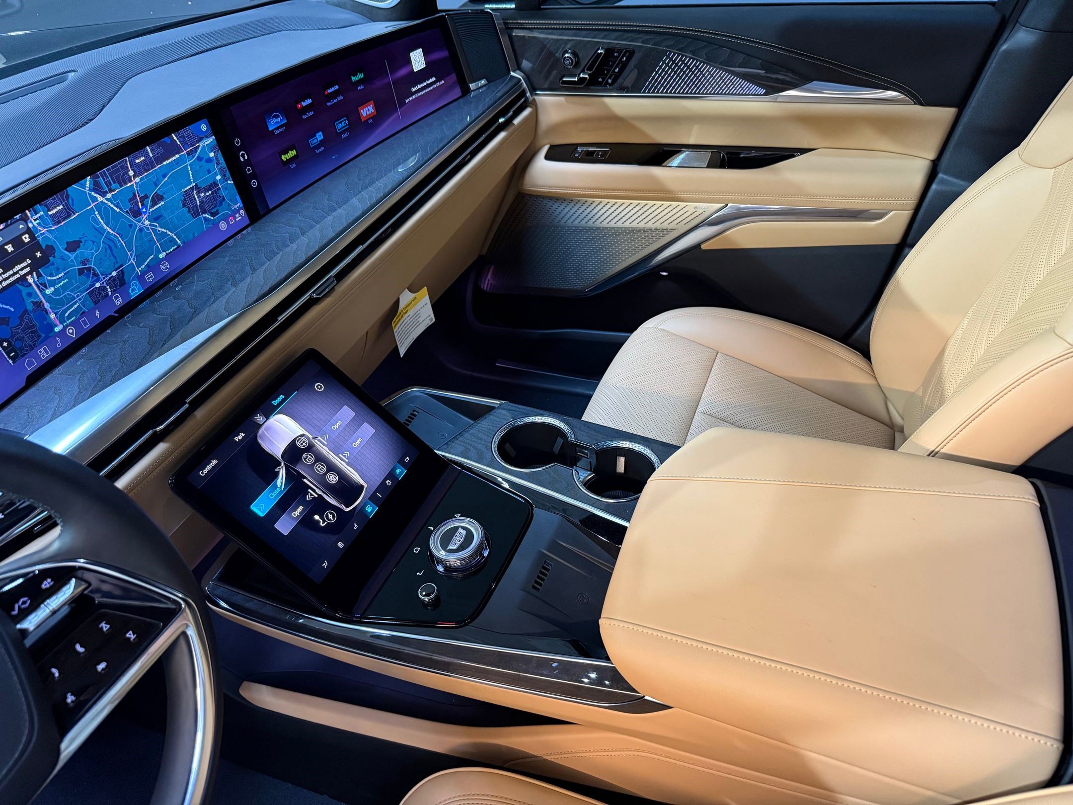 2025 Cadillac Escalade IQ Sport 2 - Photo 42