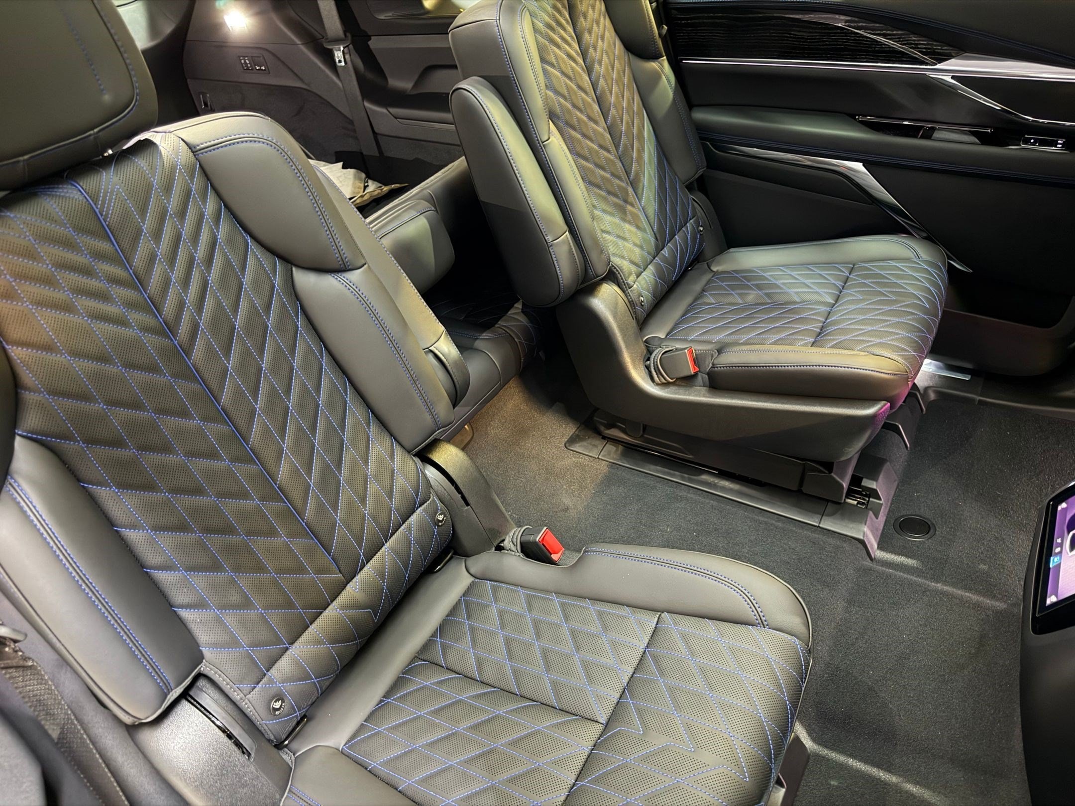 2026 Cadillac Escalade IQ Sport - Photo 53