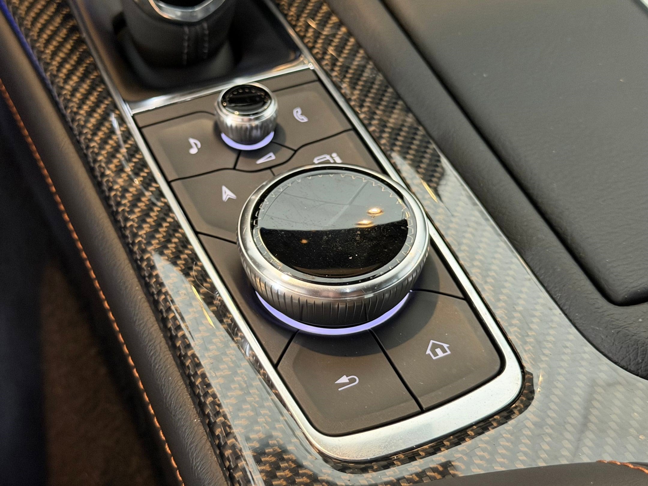 2026 Cadillac CT5 V-Series - Photo 34