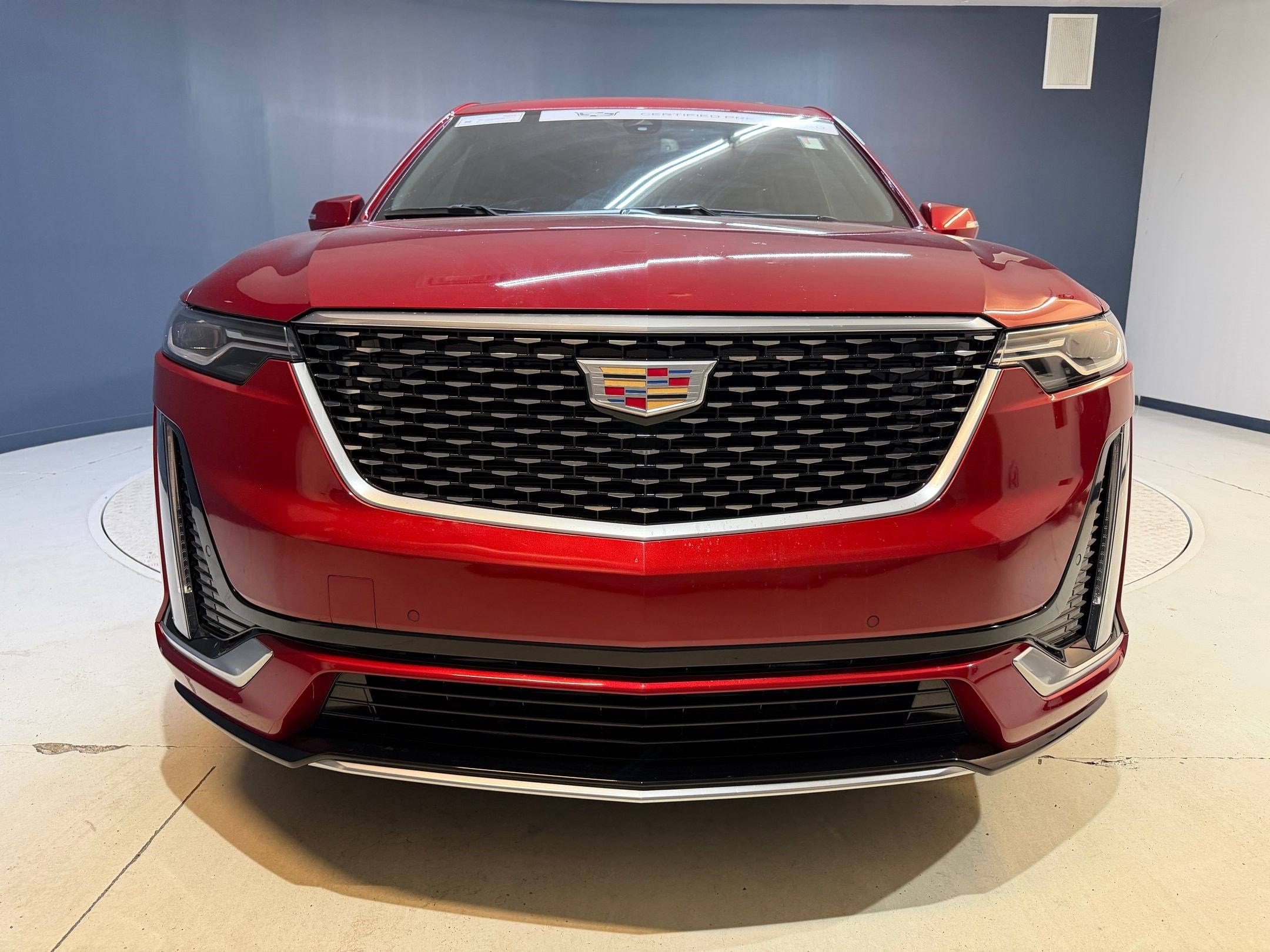 XT6 Luxury SUV