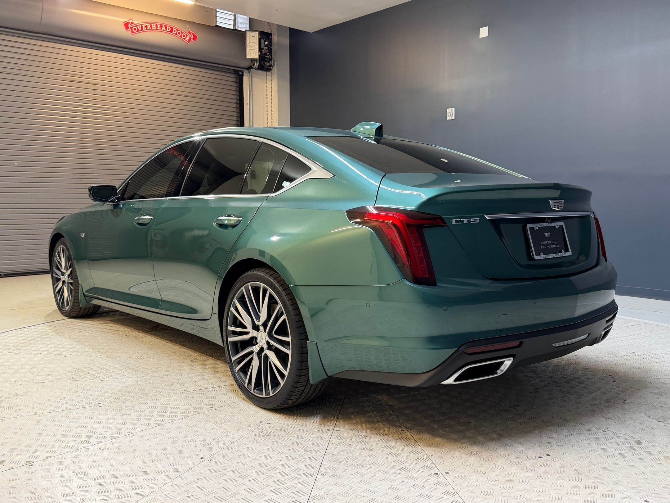 CT5 Premium Luxury Car
