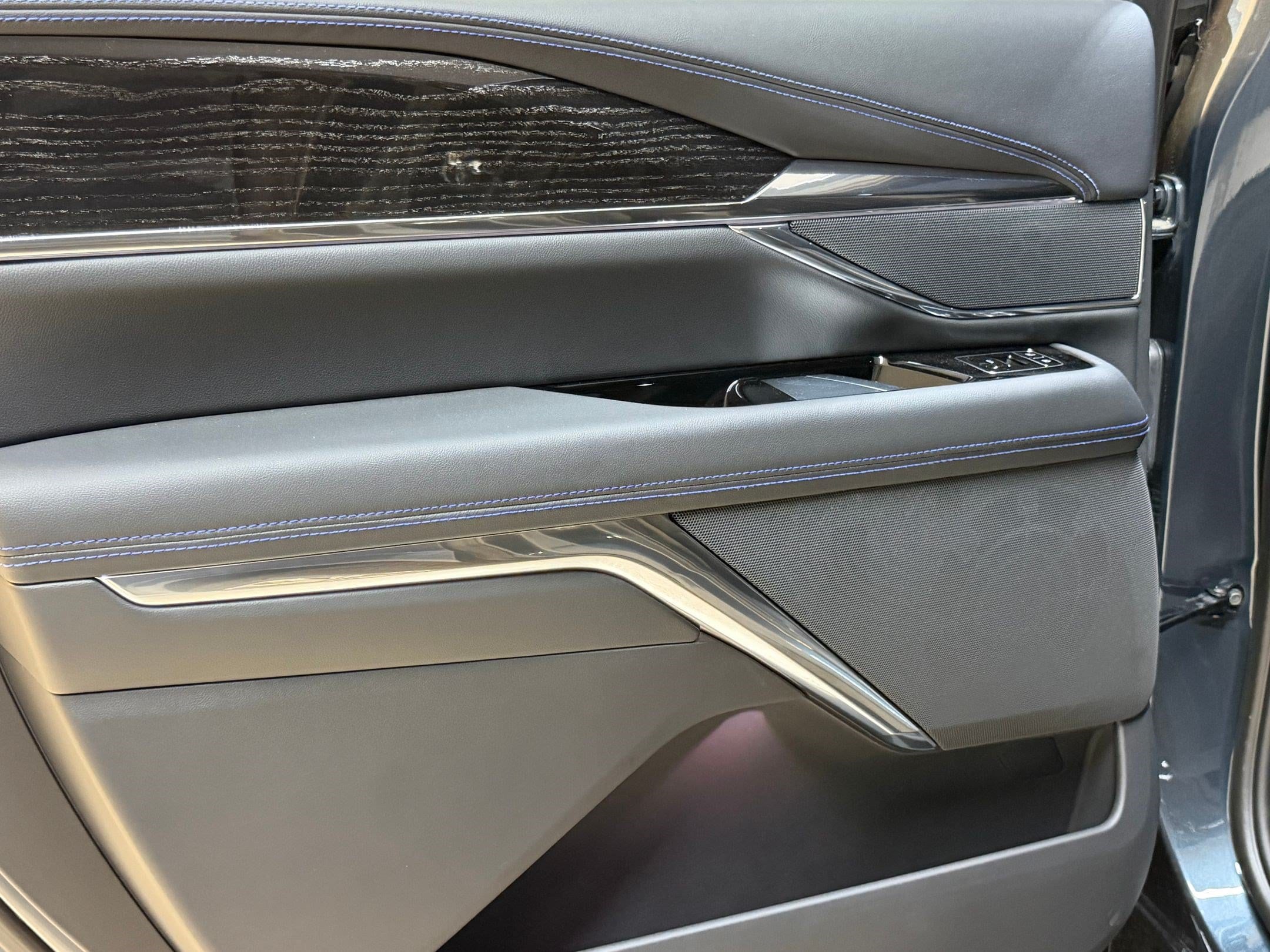 2026 Cadillac Escalade IQ Sport - Photo 44
