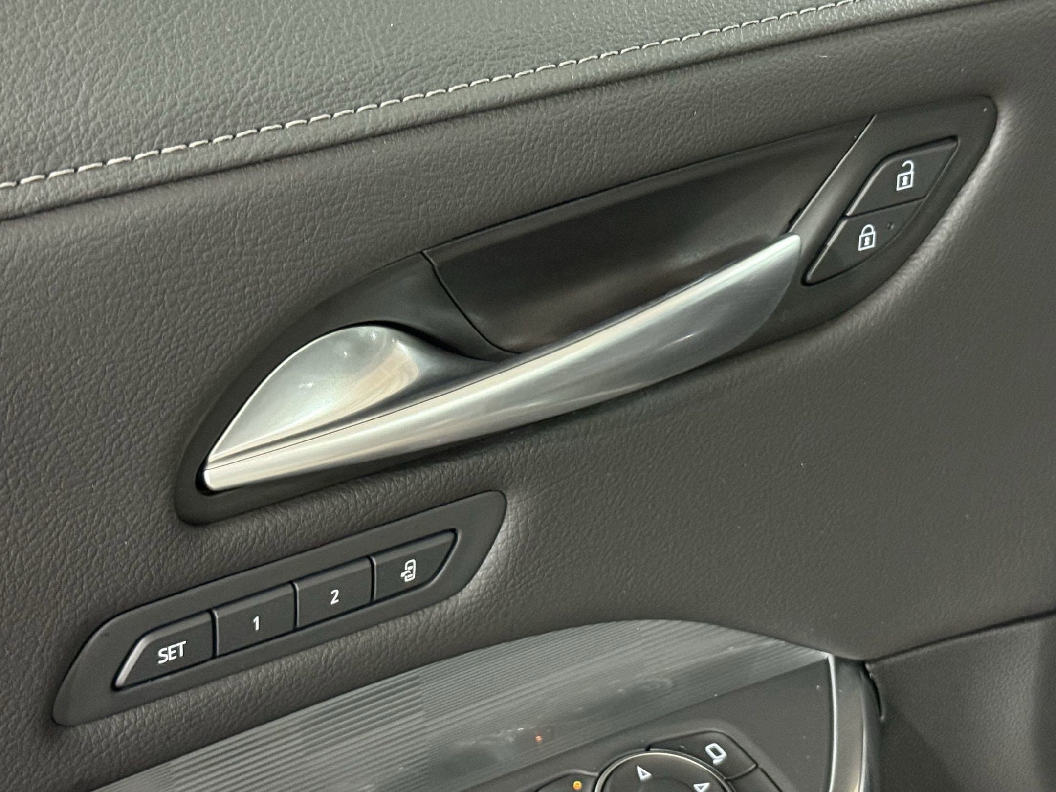 2025 Cadillac XT4 Premium Luxury - Photo 20