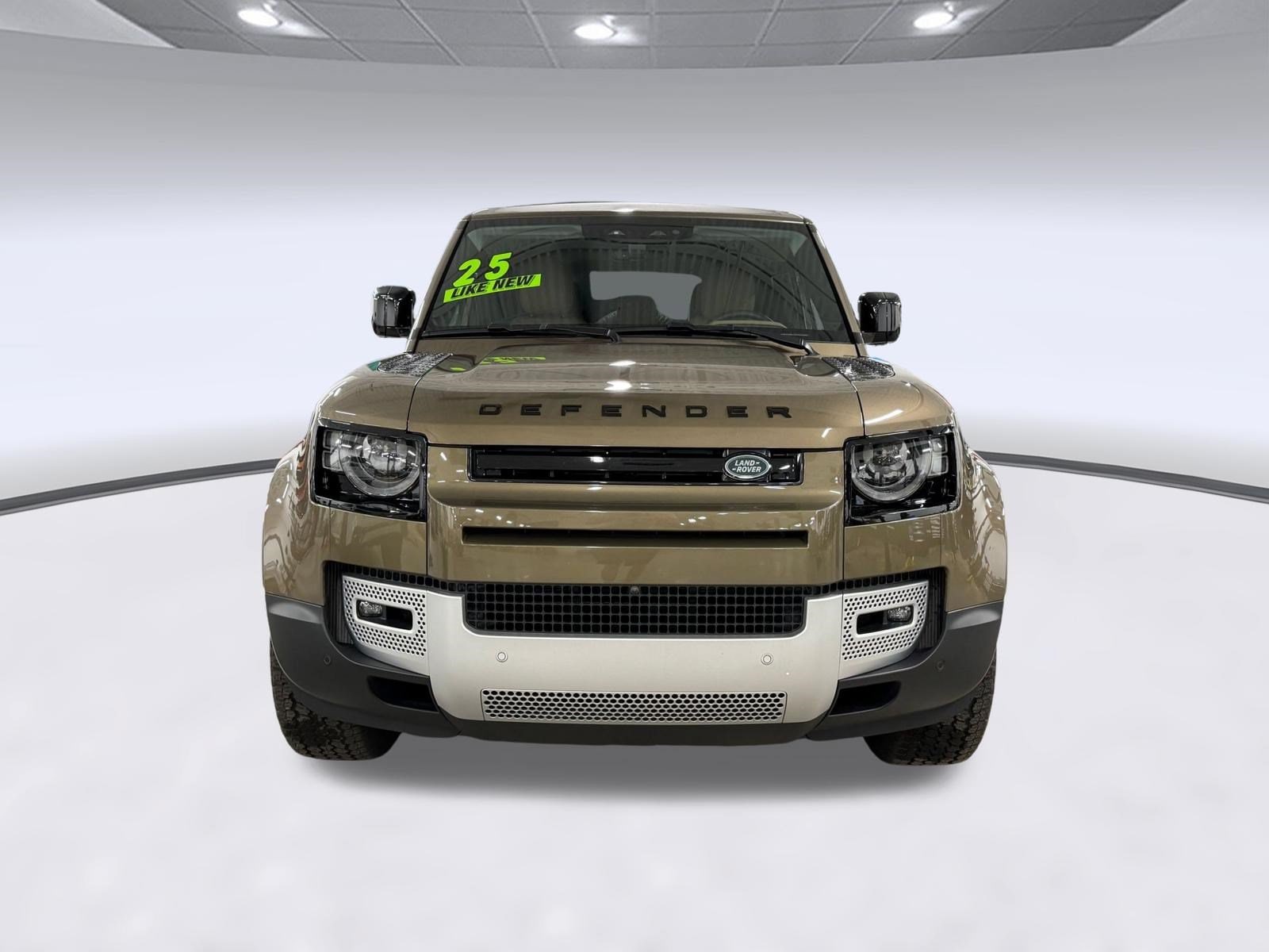 2025 Land Rover Defender S