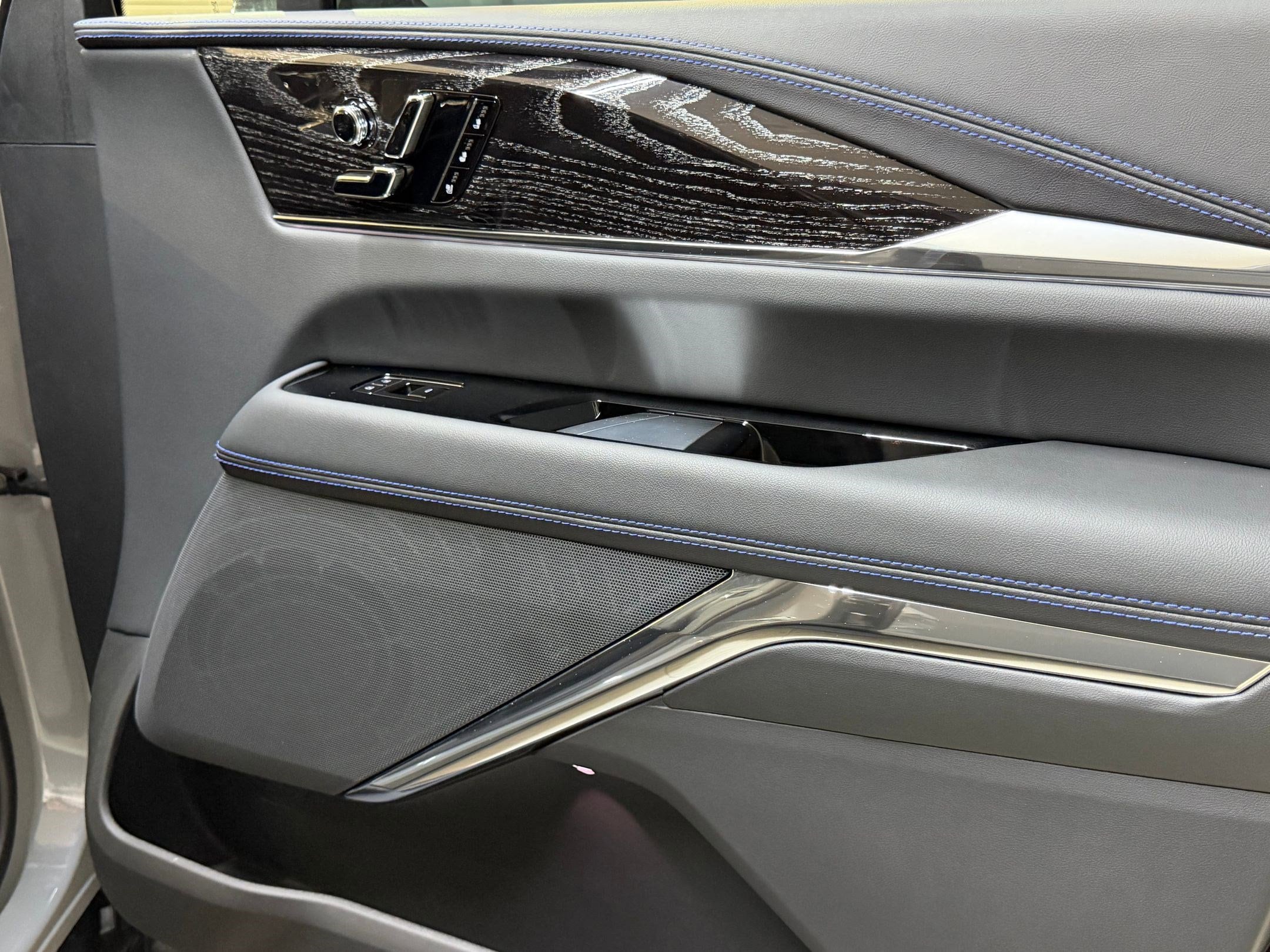 2026 Cadillac Escalade IQ Sport - Photo 54
