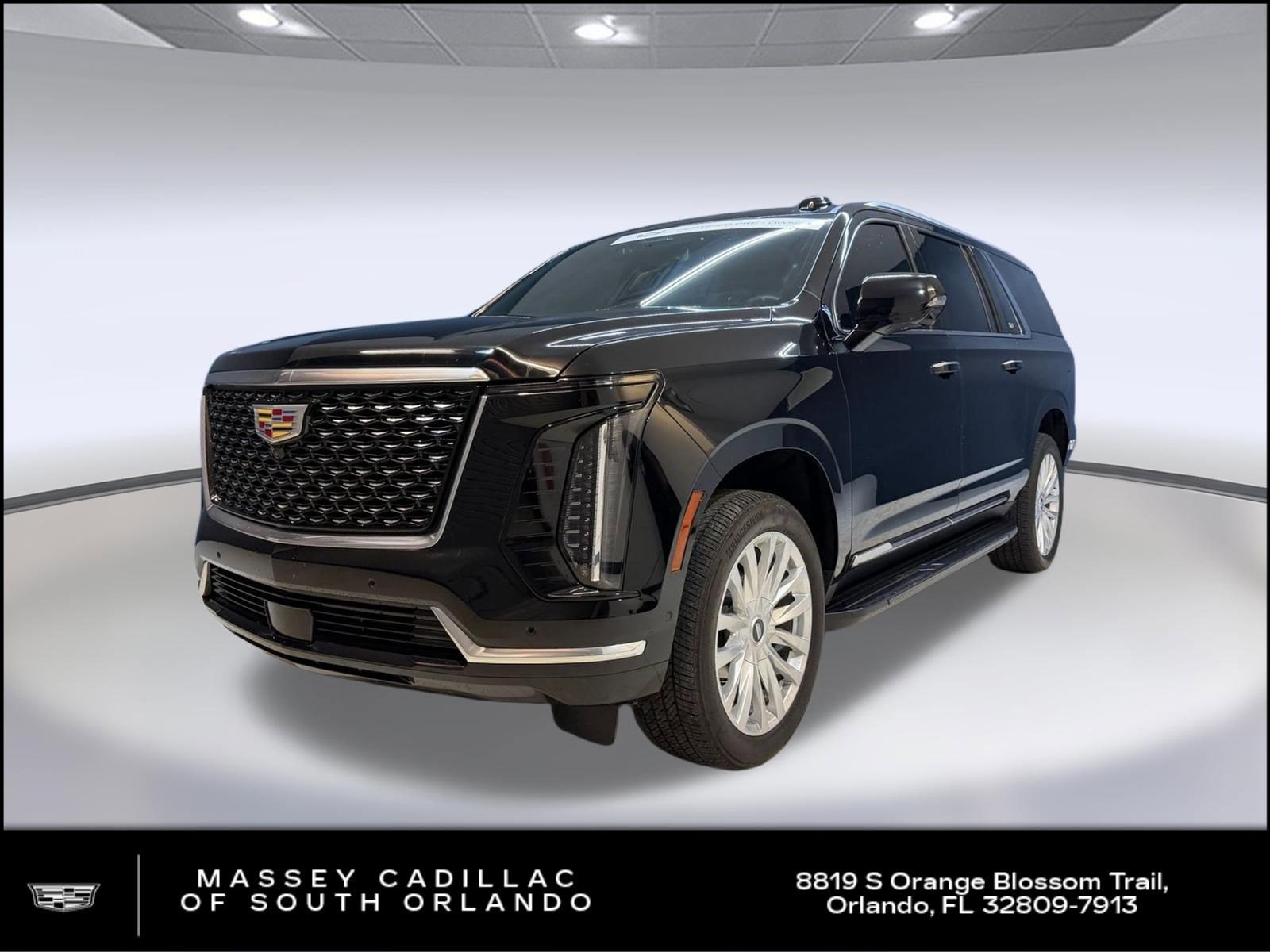 2025 Cadillac Escalade ESV Luxury's photo