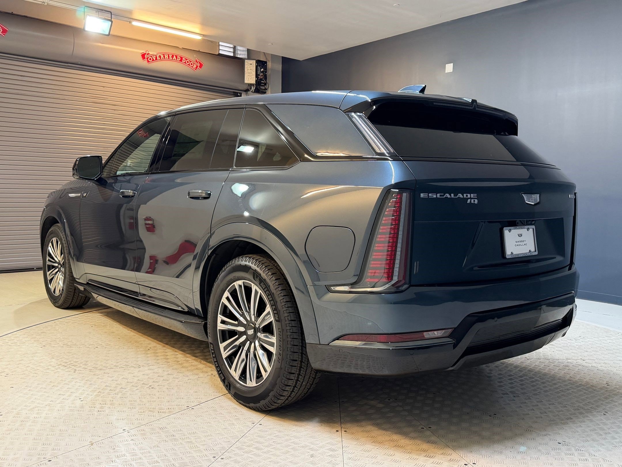 2026 Cadillac Escalade IQ Sport - Photo 3