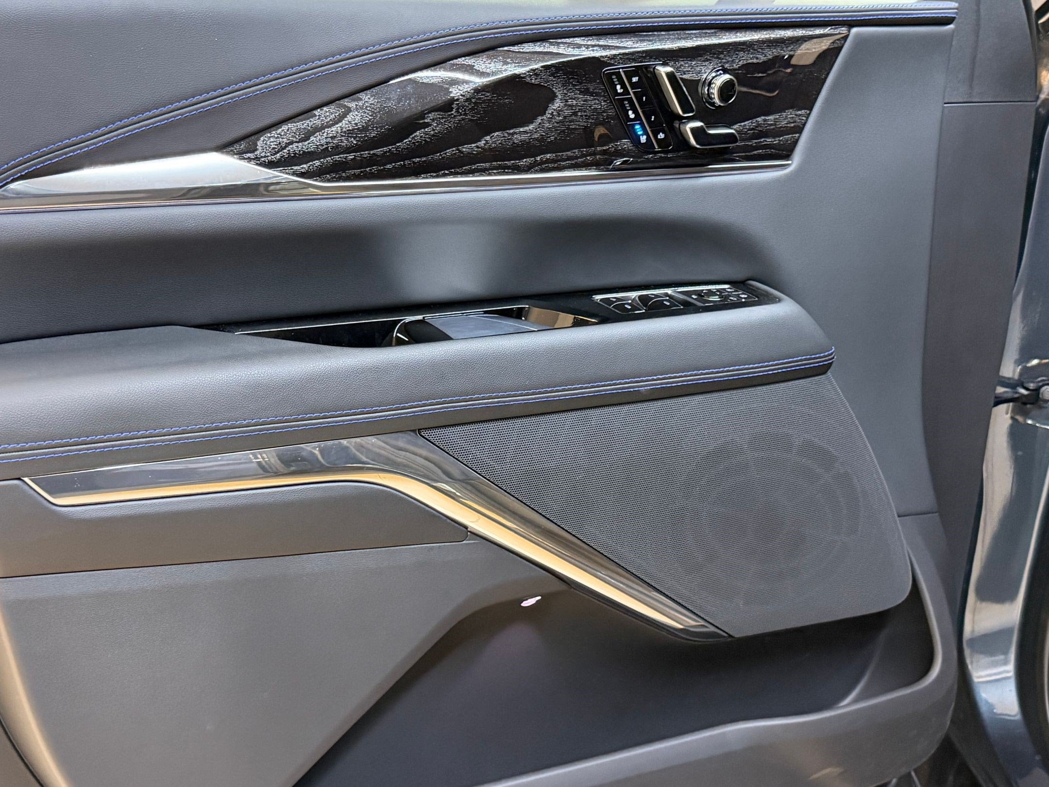 2026 Cadillac Escalade IQ Sport - Photo 11