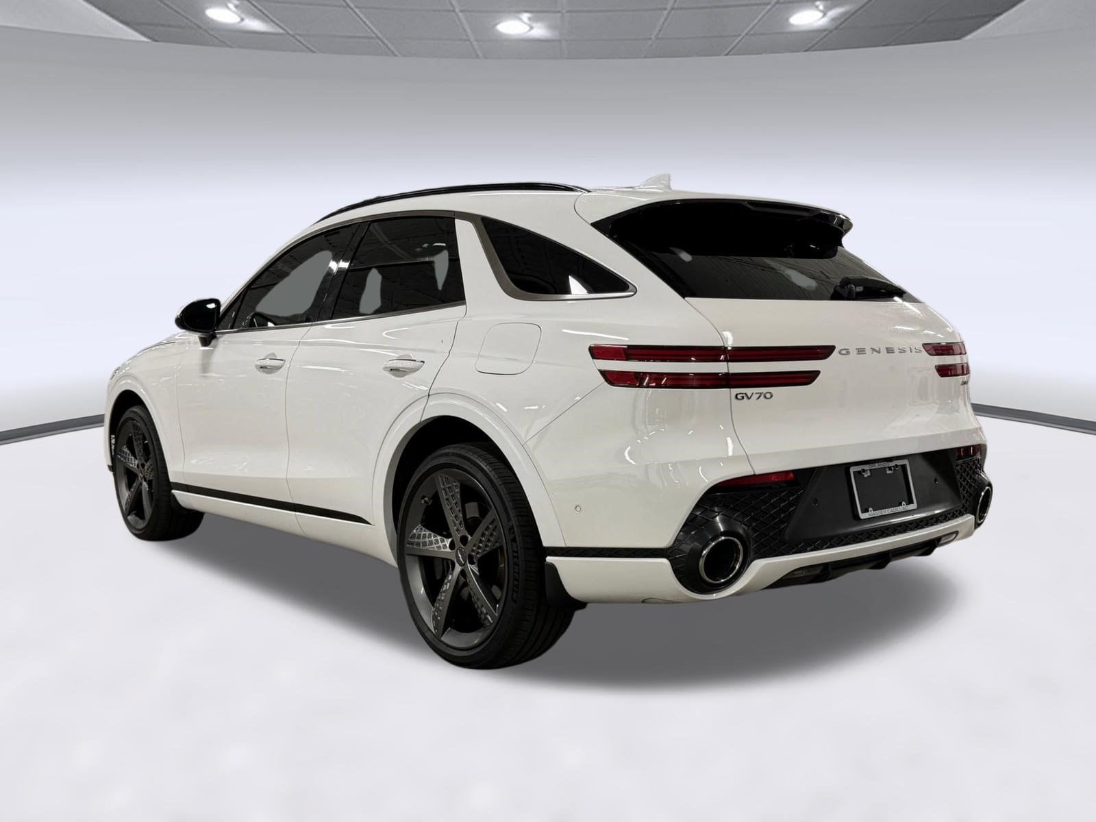 2023 Genesis GV70 2.5T