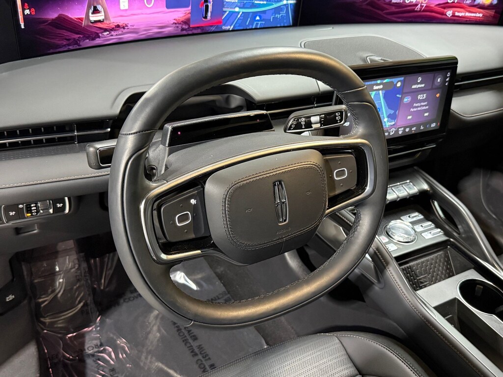 Used 2025 Lincoln Nautilus Reserve