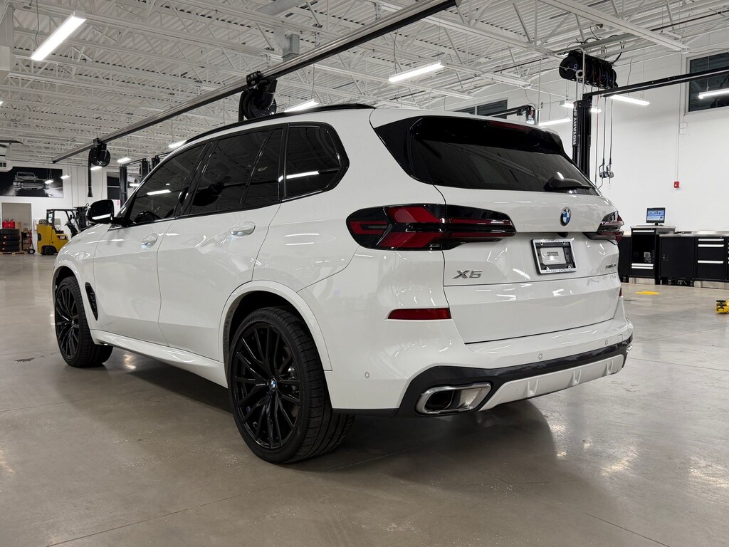 Used 2024 BMW X5 sDrive40i