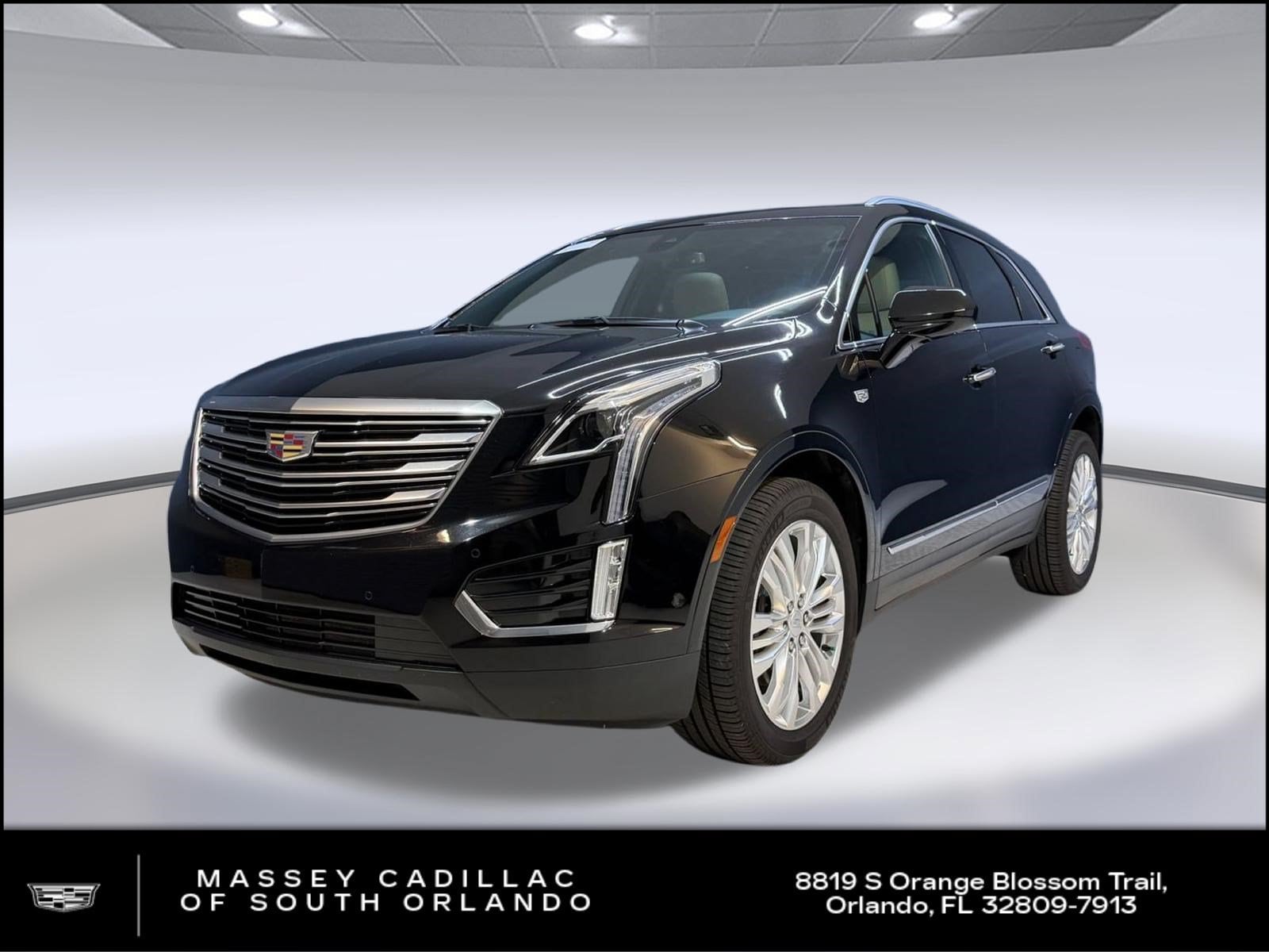 XT5 Premium Luxury FWD SUV
