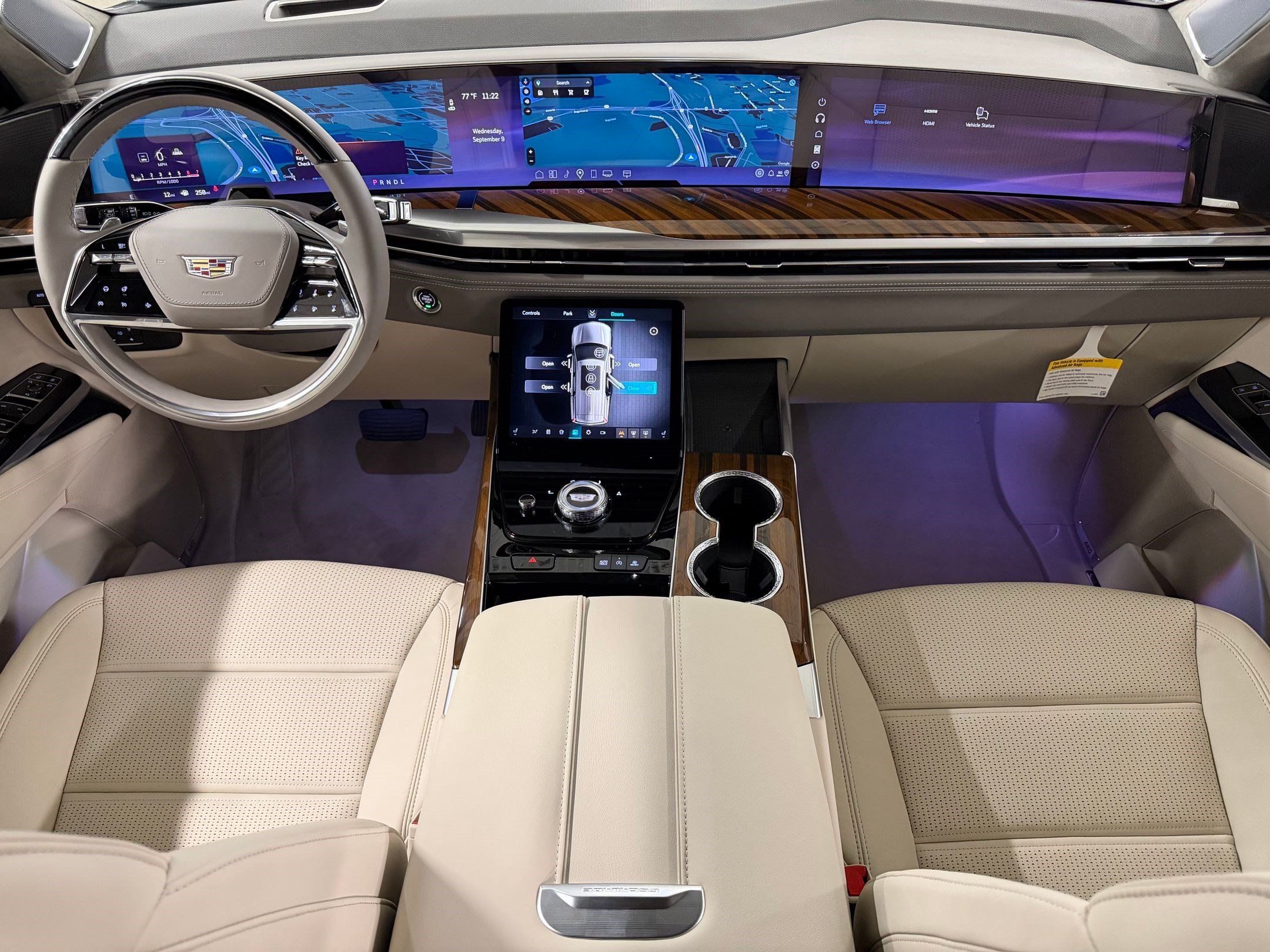 2026 Cadillac Escalade Platinum Sport - Photo 14